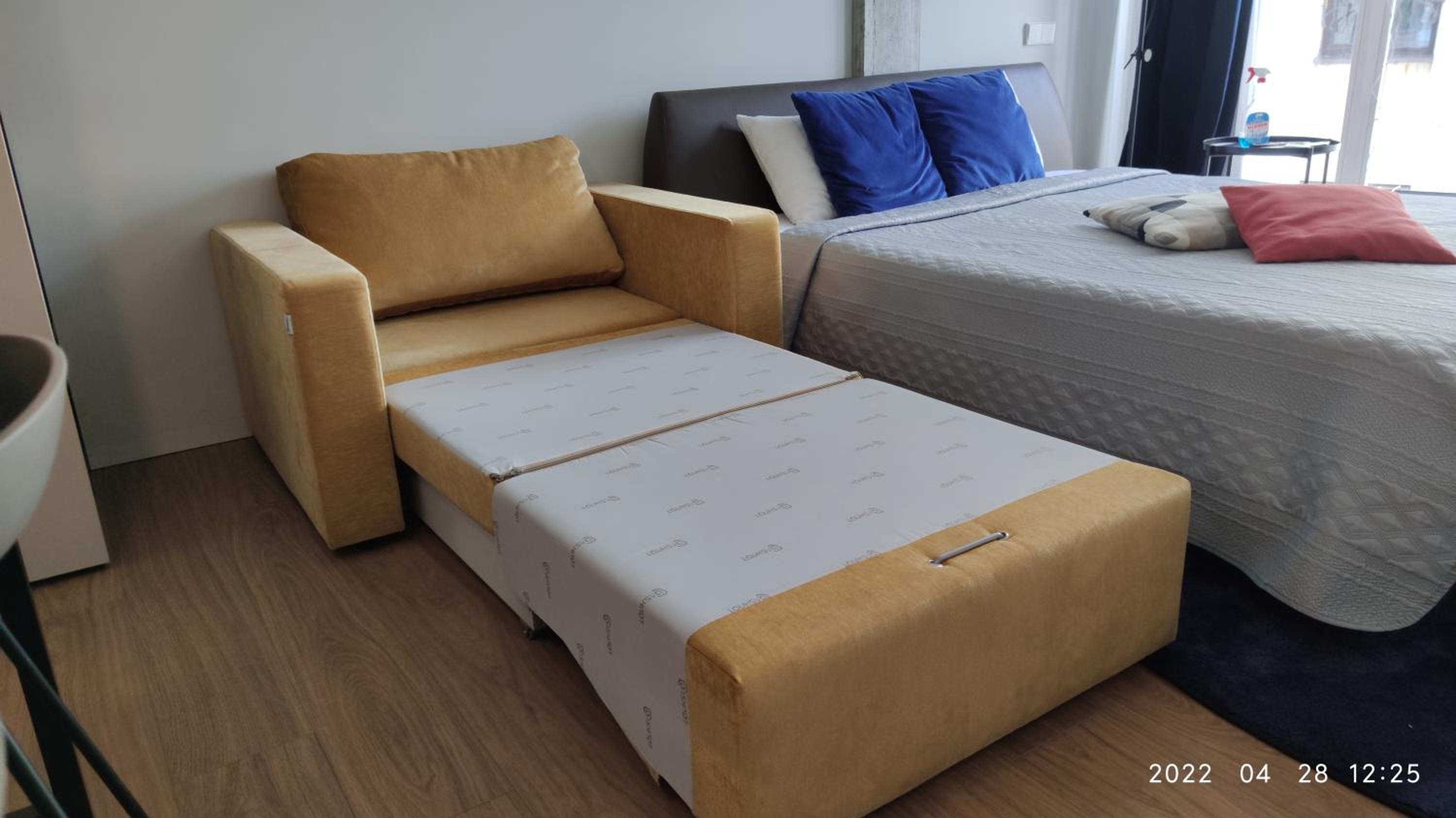 One-Bedroom Apartment - Photo 4