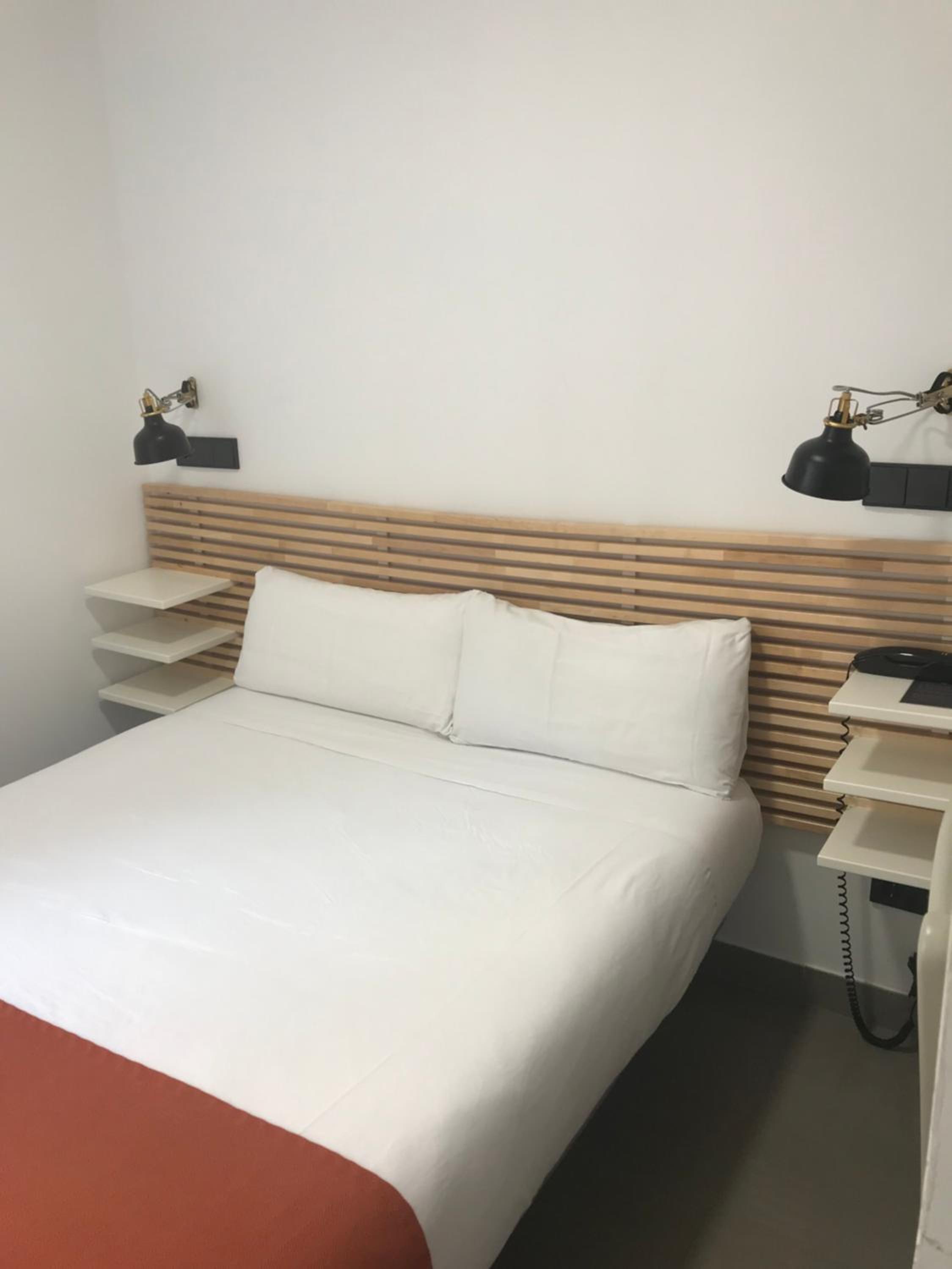 Habitación Doble Básica con Balcón