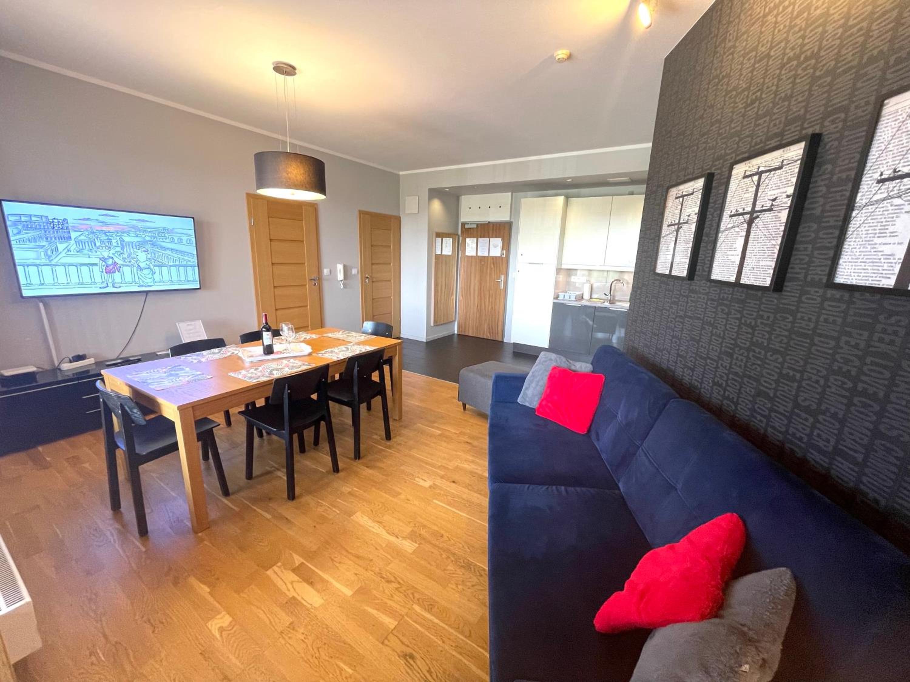 Three-Bedroom Apartment (1 - 10 Adults) - Photo 74