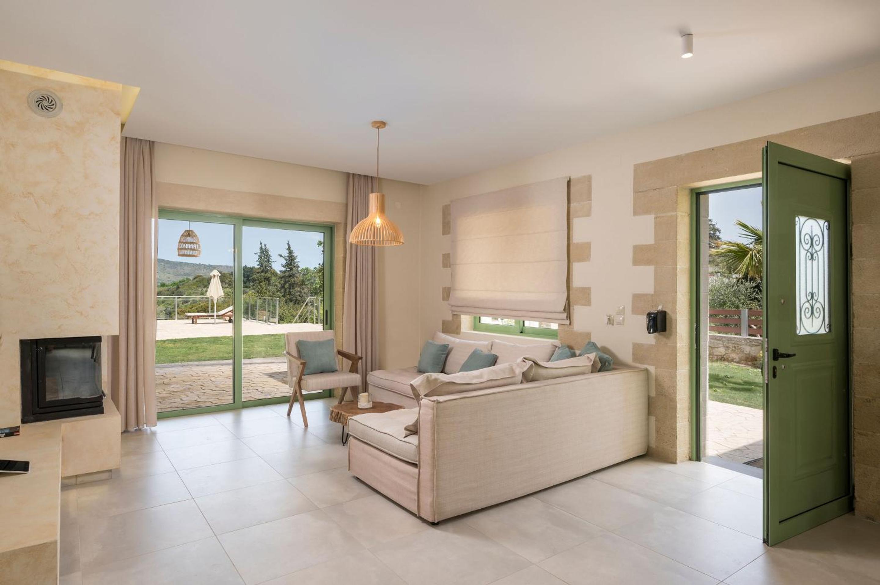 Villa Ariadne photo 1
