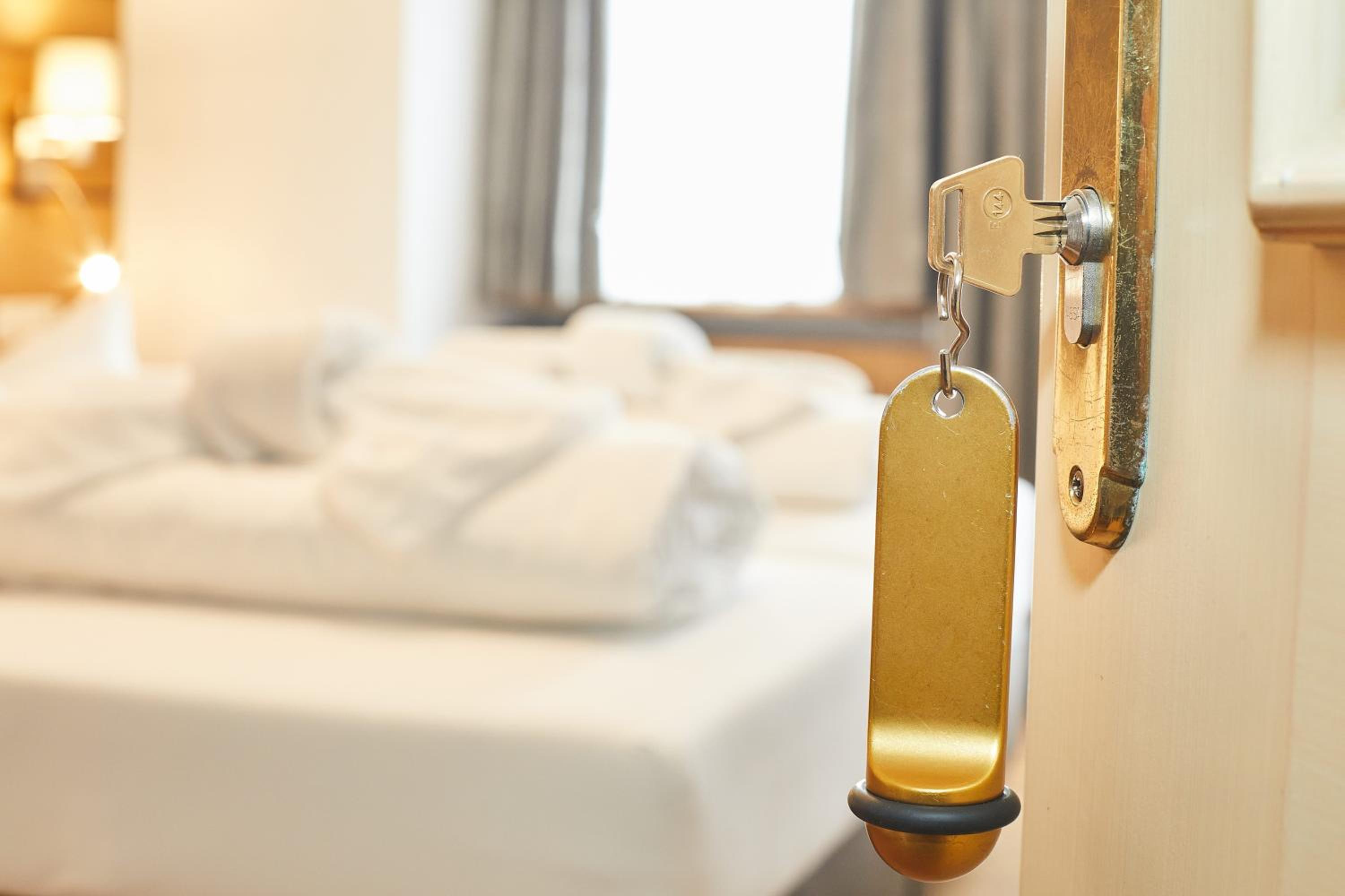 Double Room - Photo 3