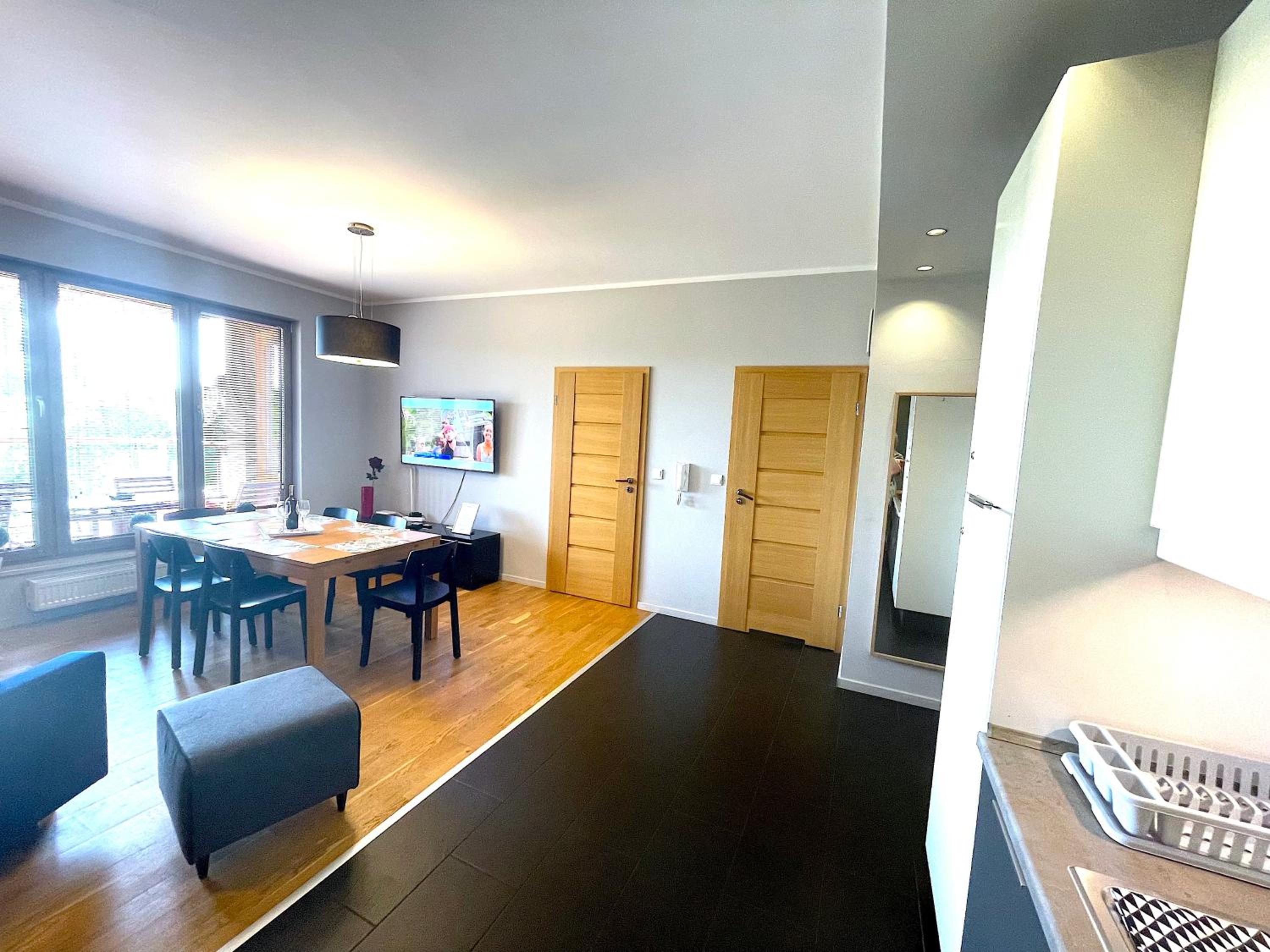 Three-Bedroom Apartment (1 - 10 Adults) - Photo 80