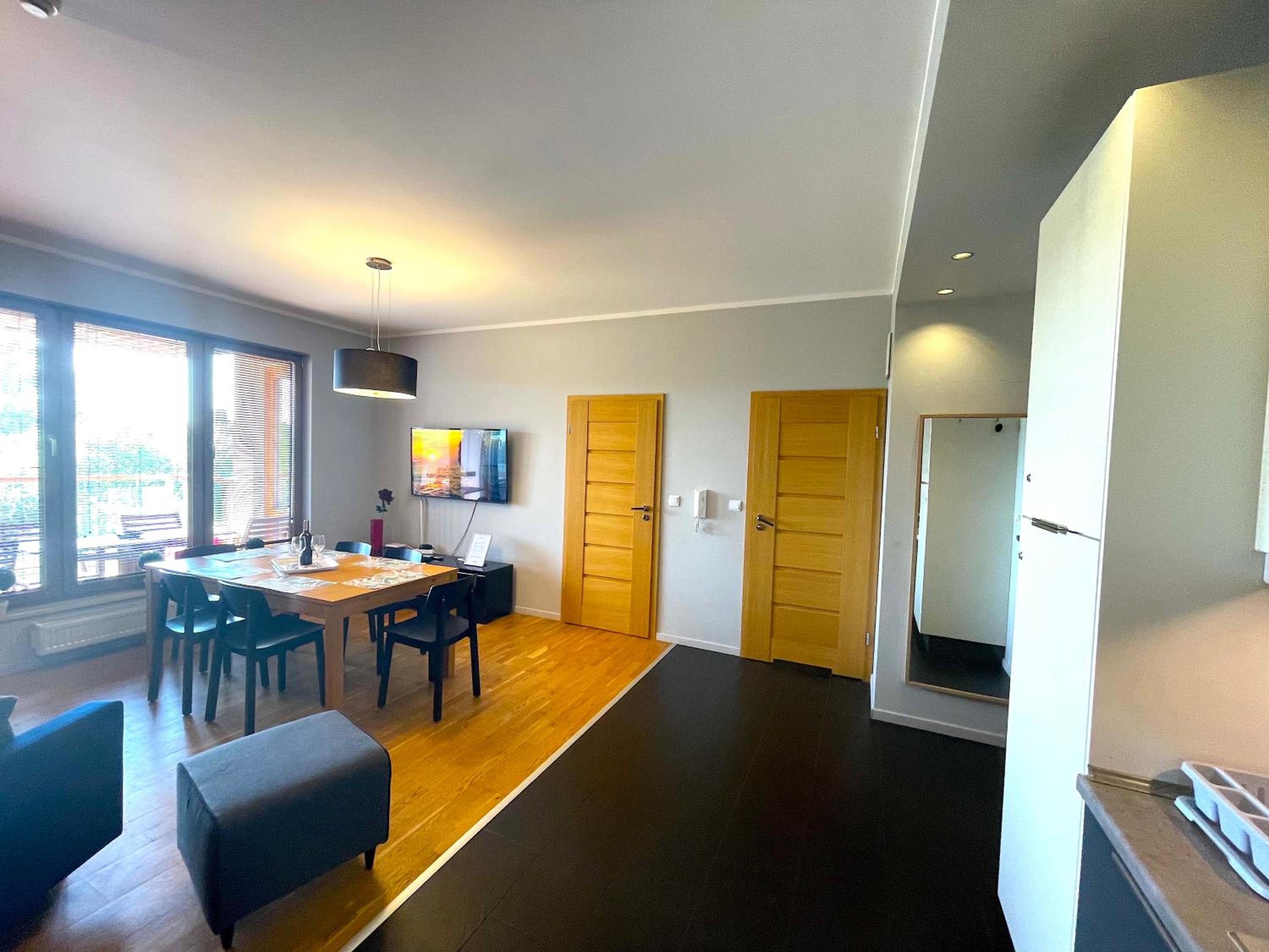 Three-Bedroom Apartment (1 - 10 Adults) - Photo 81
