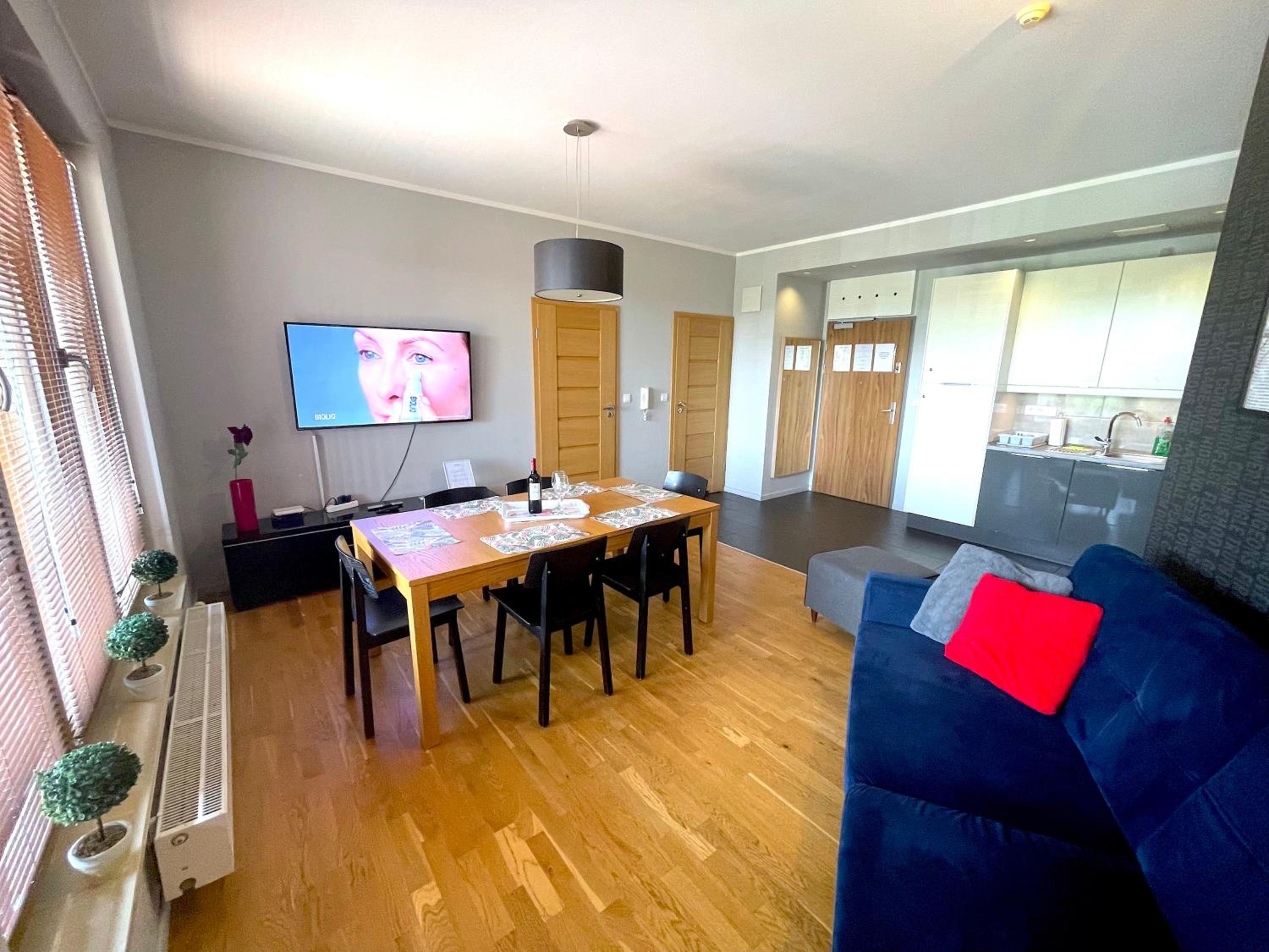 Three-Bedroom Apartment (1 - 10 Adults) - Photo 90