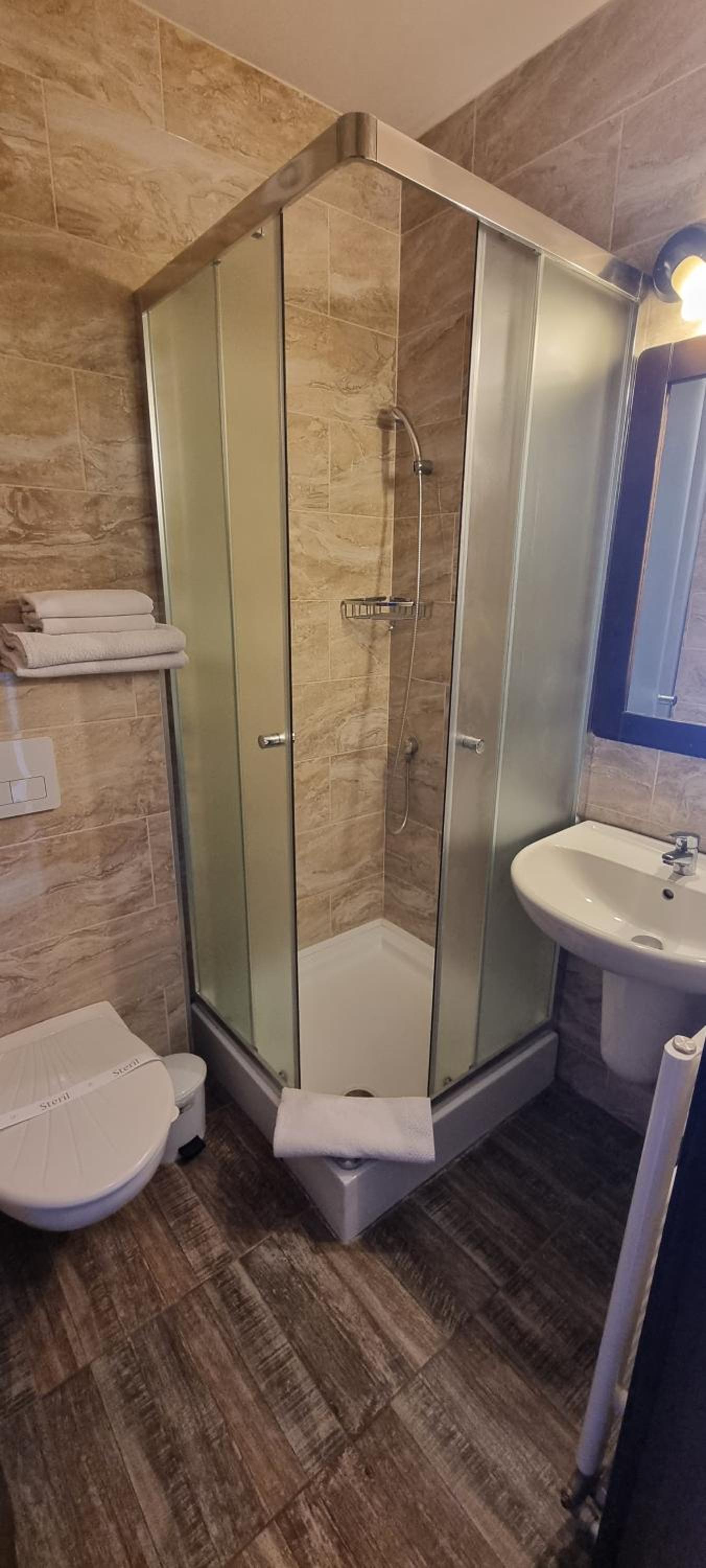 Single Room photo 3
