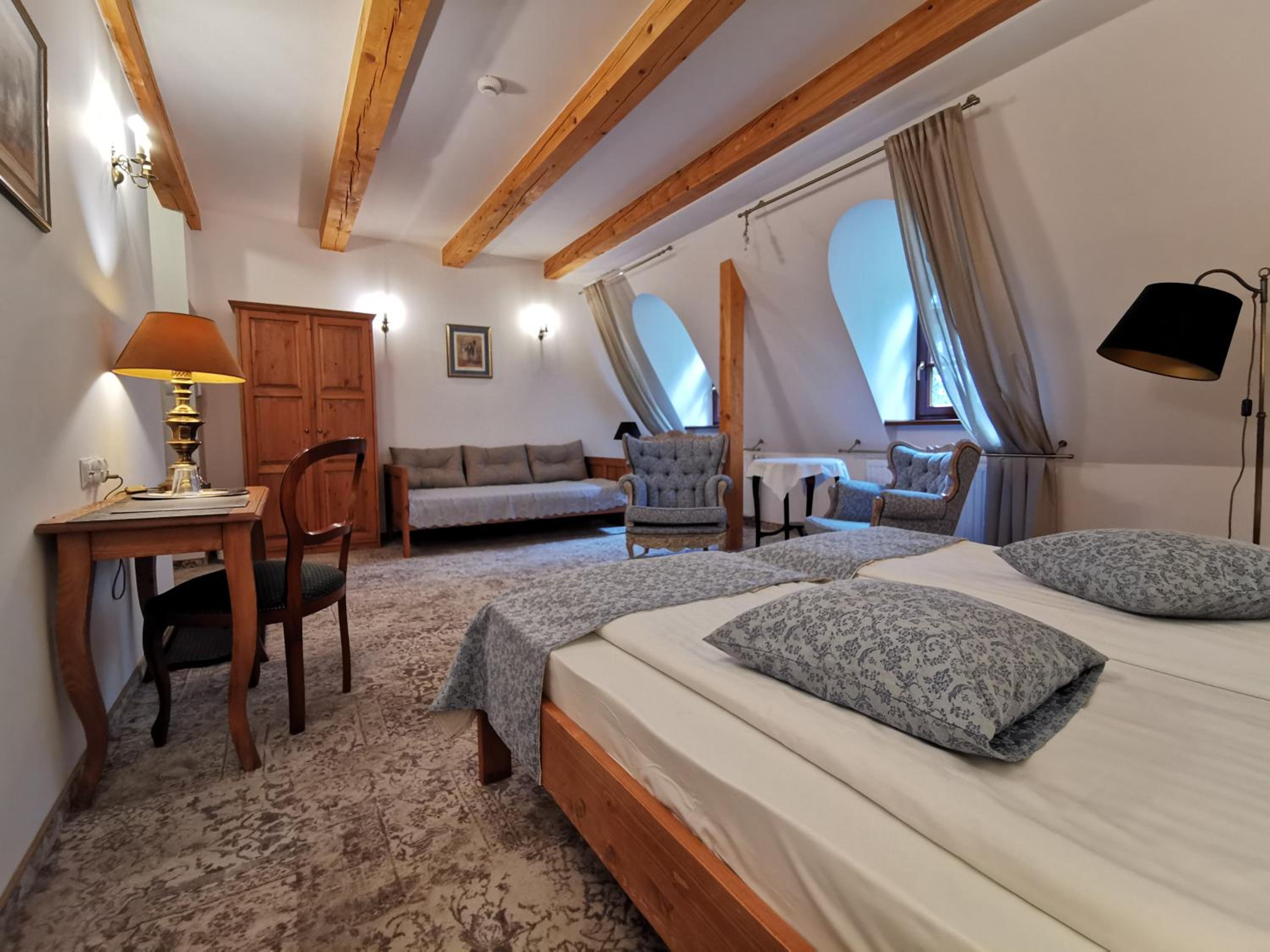 Triple Room with Bathroom - Photo 2