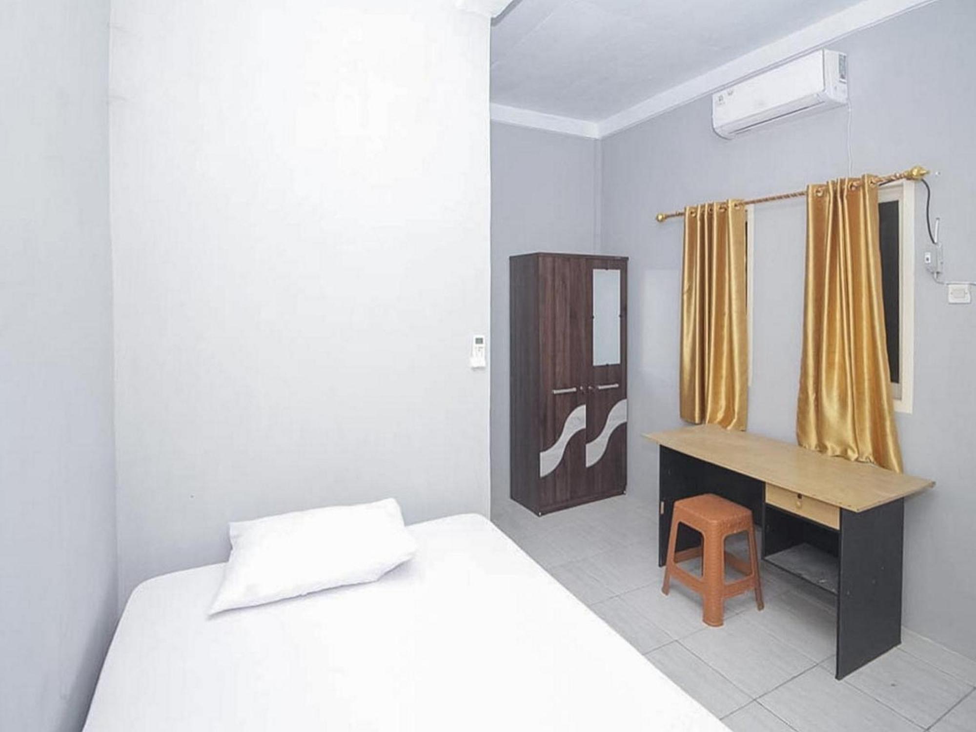 Single Room photo 3