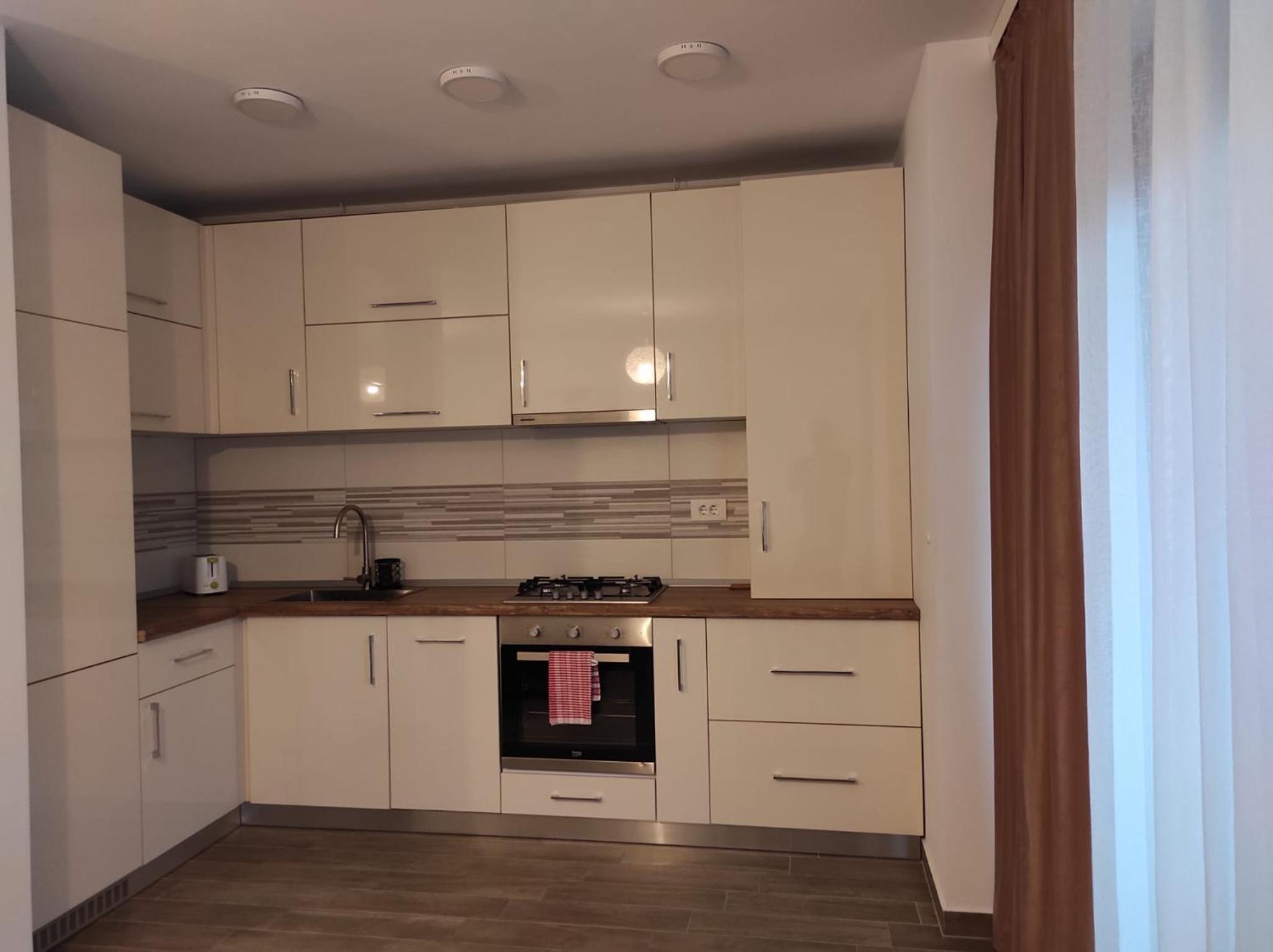 One-Bedroom Apartment - Photo 21