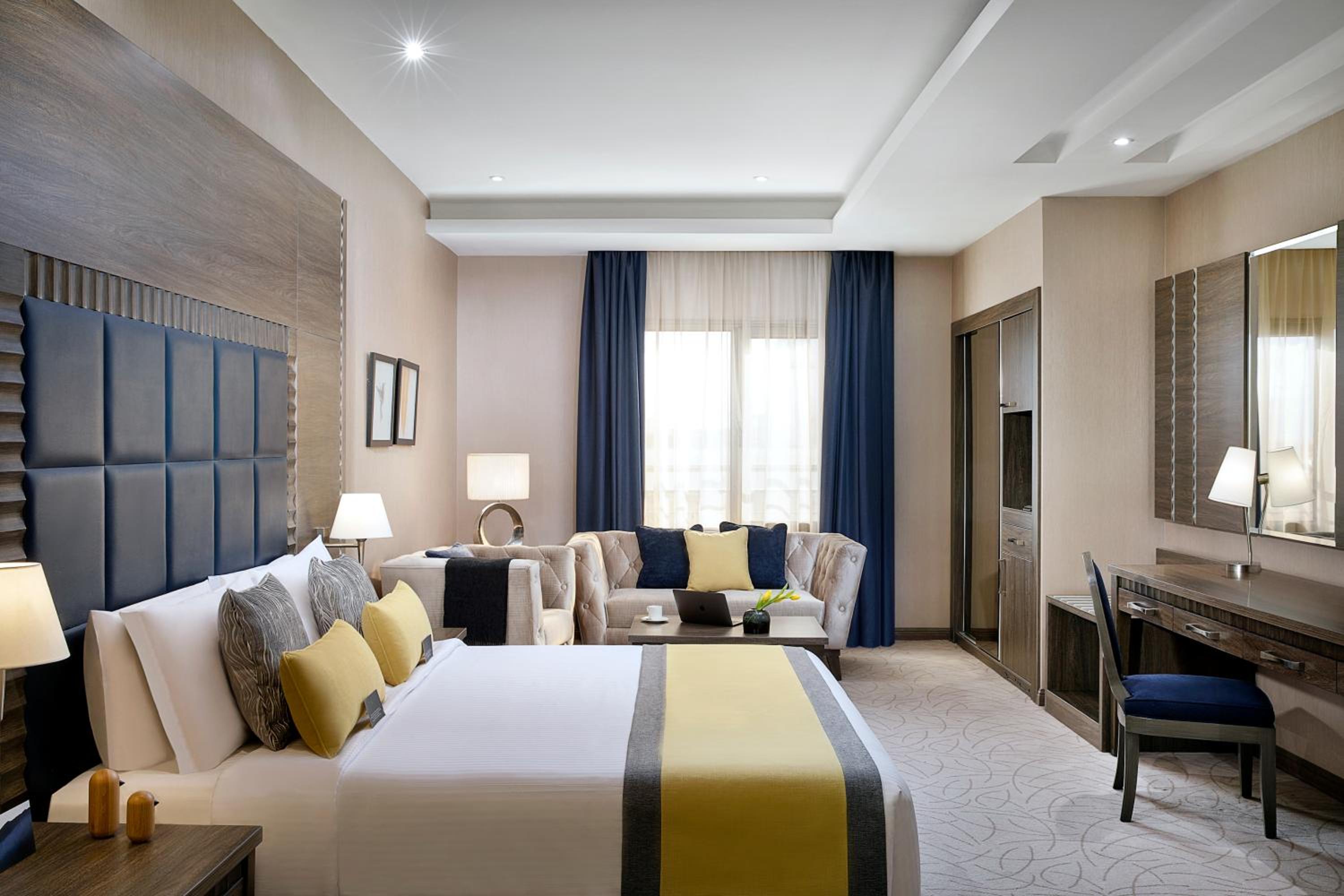 Grand King Room - Non-Smoking