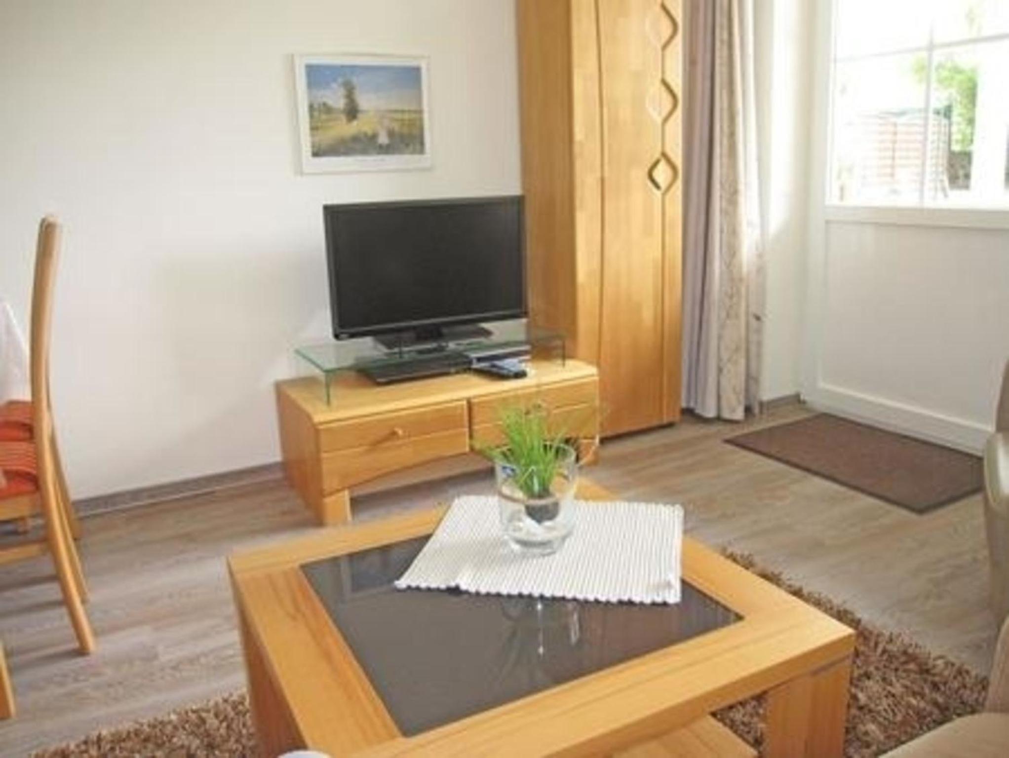 Apartment photo 3