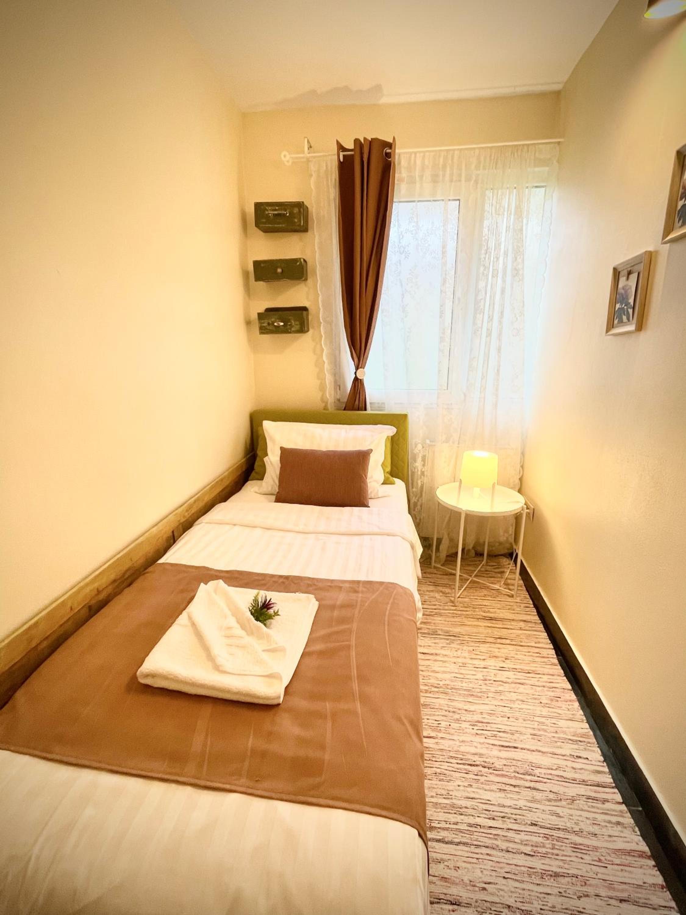 Two-Bedroom Apartment - Photo 45