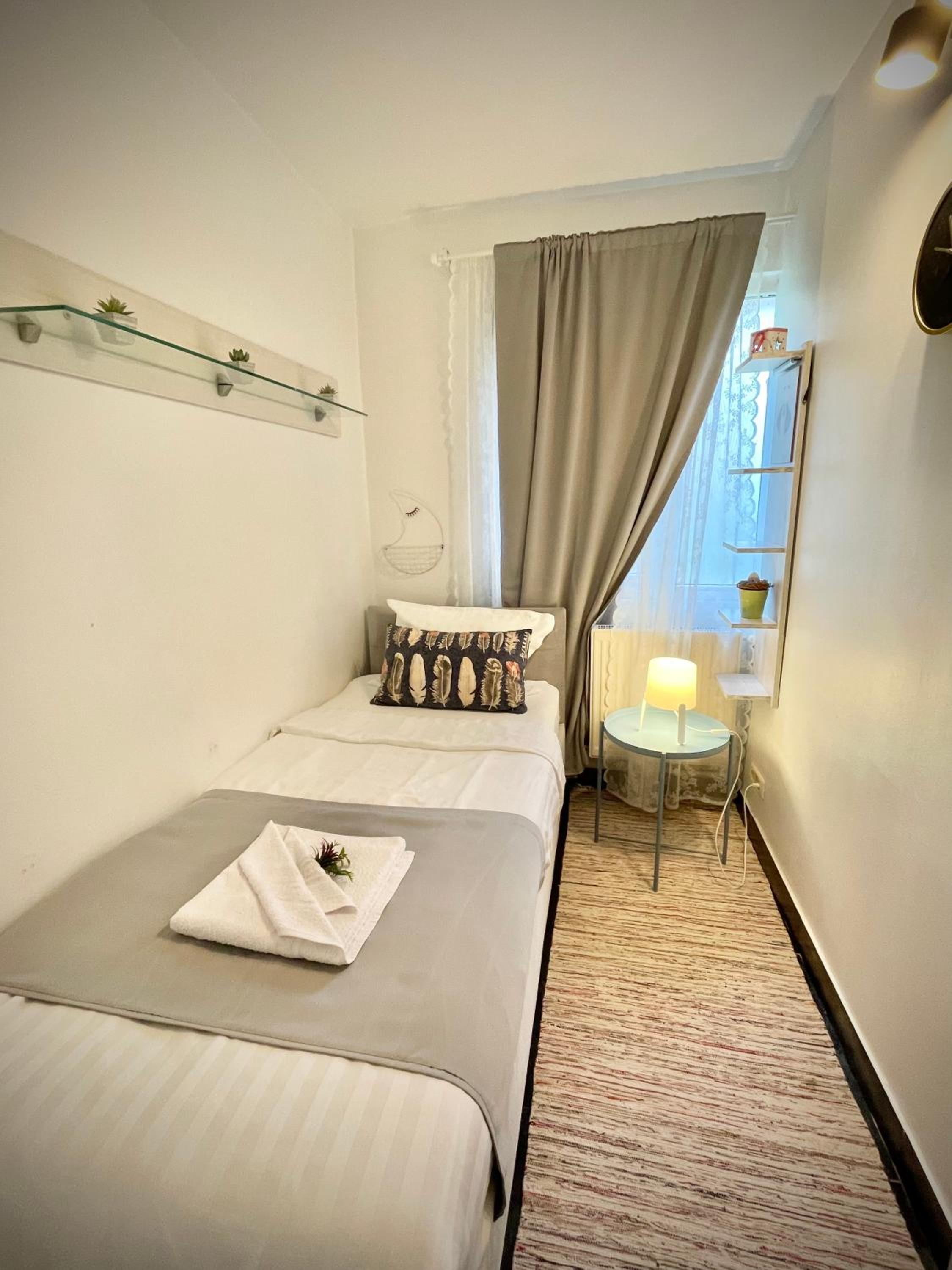 Two-Bedroom Apartment - Photo 1