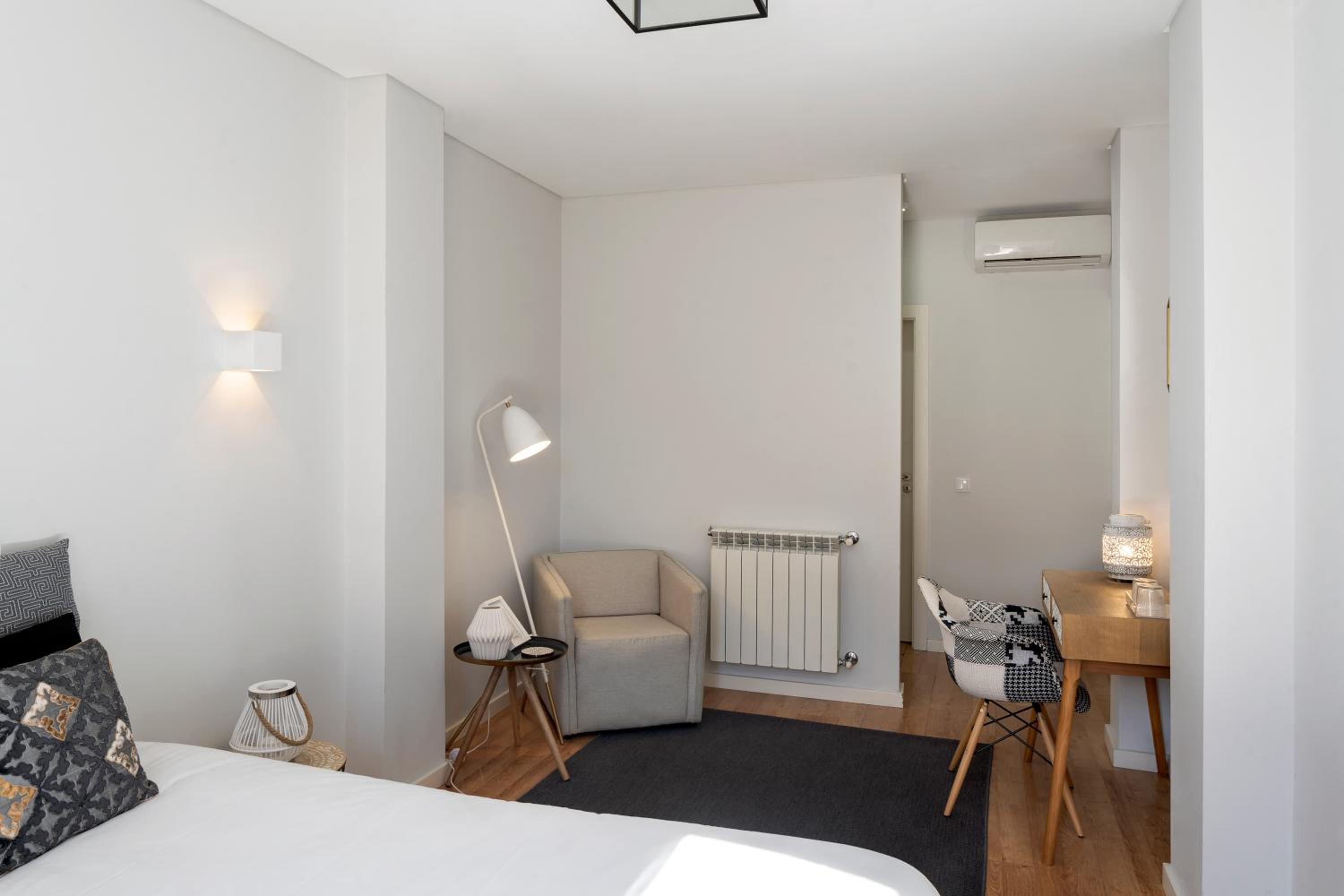 Suite with Terrace - Photo 2