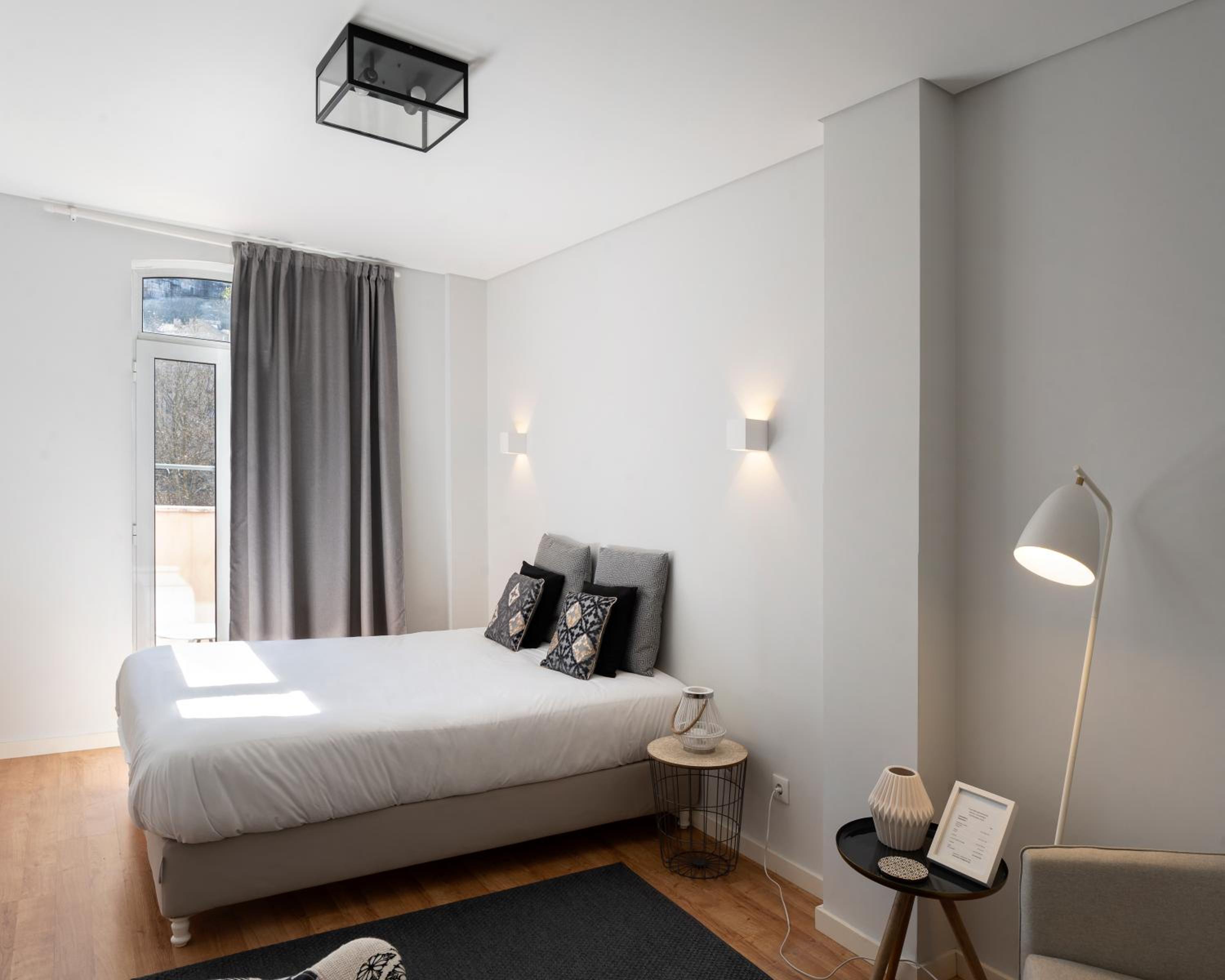 Suite with Terrace - Photo 7