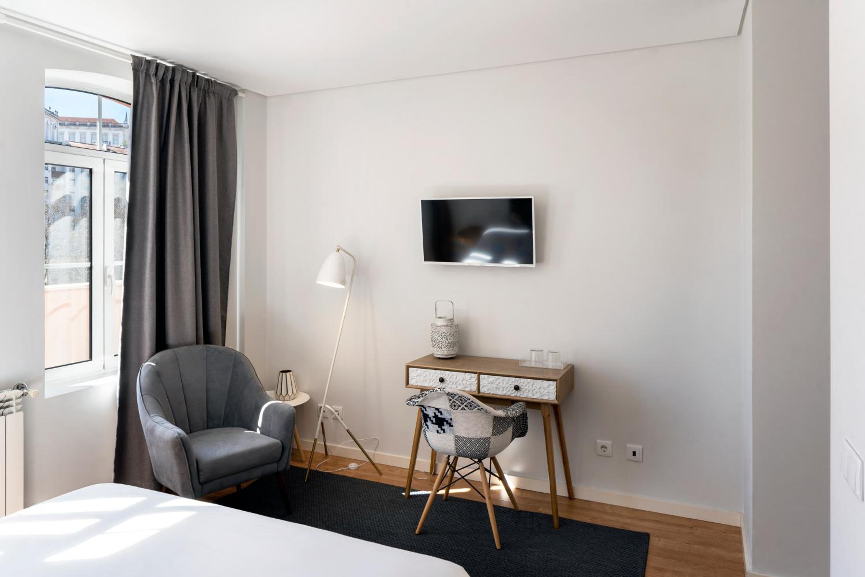 Suite with Terrace - Photo 11