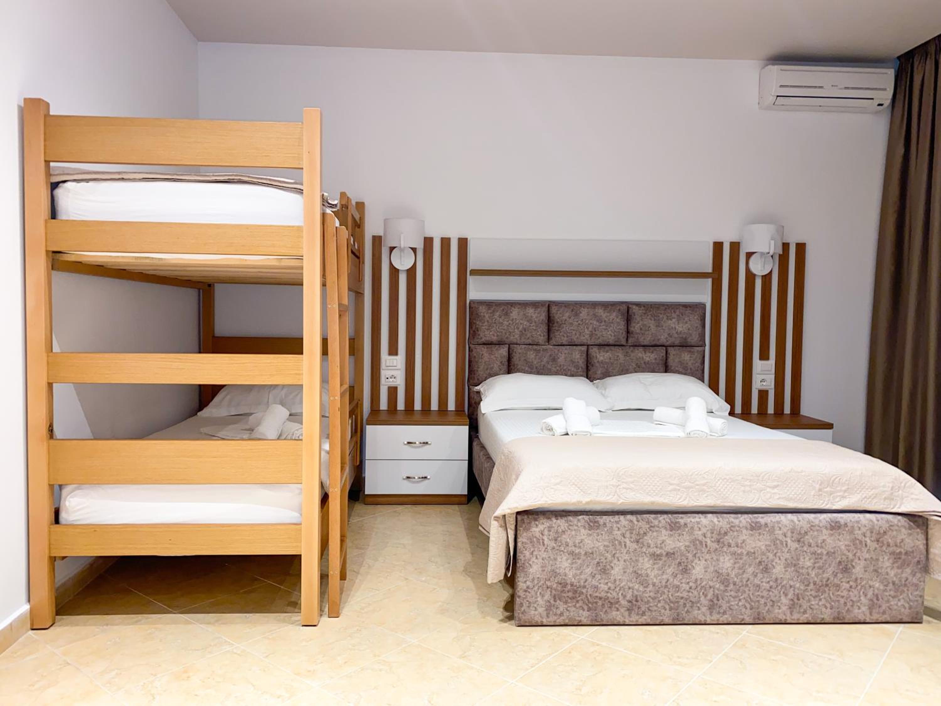 Quadruple Room with Sea View photo 3