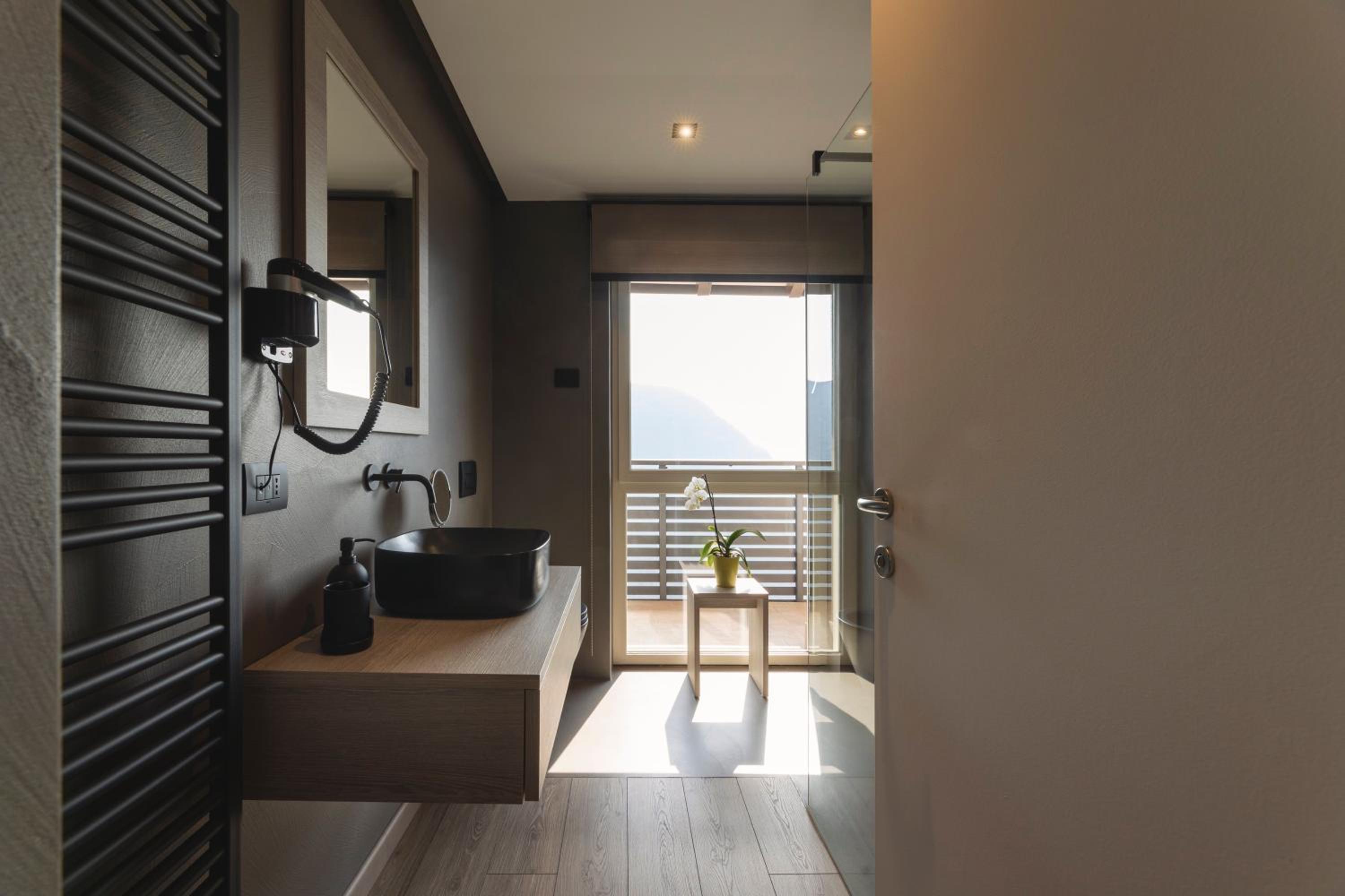 Queen Room with Spa Bath - Photo 8