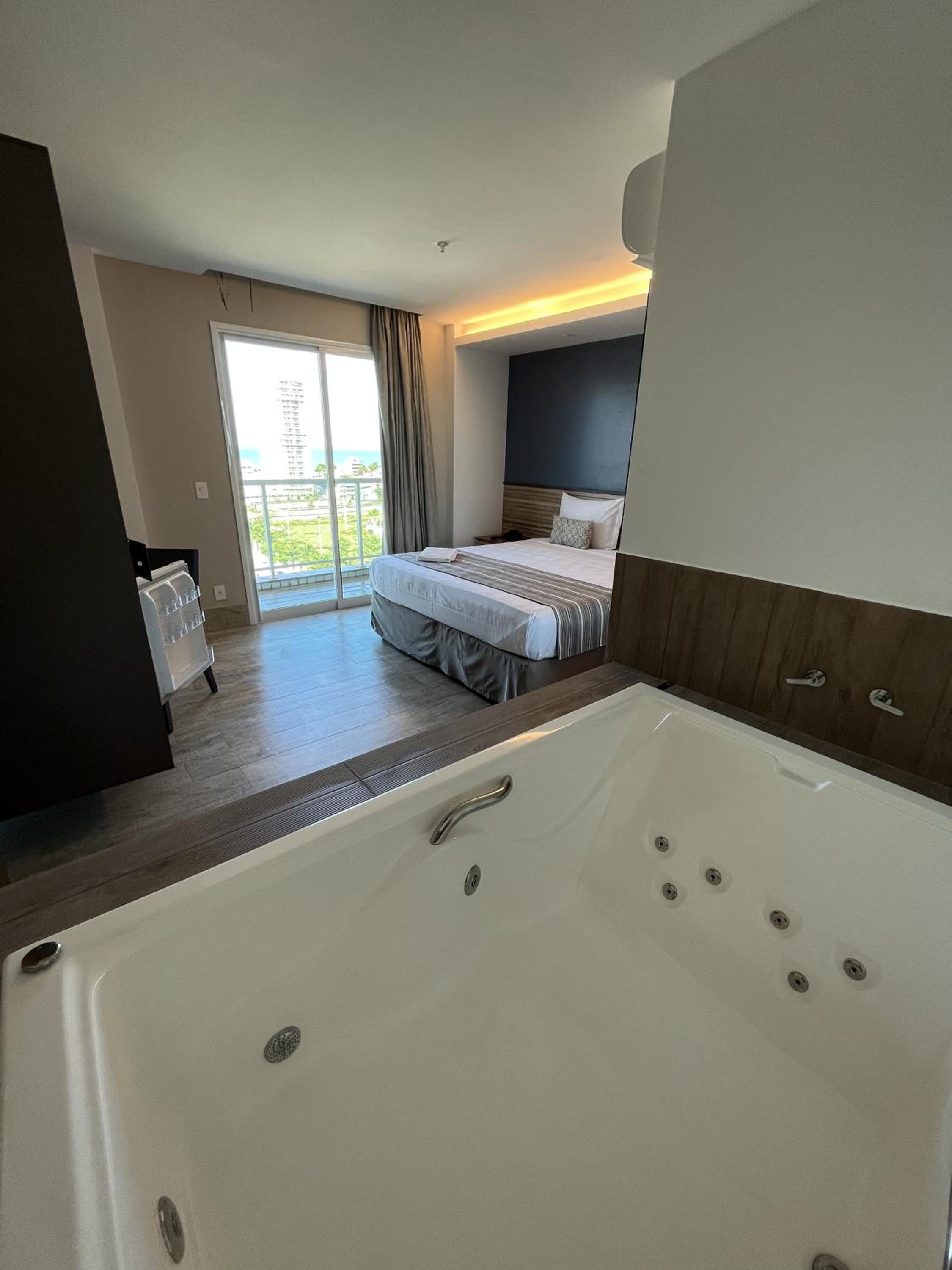 Deluxe Double Room with Bath - Photo 3