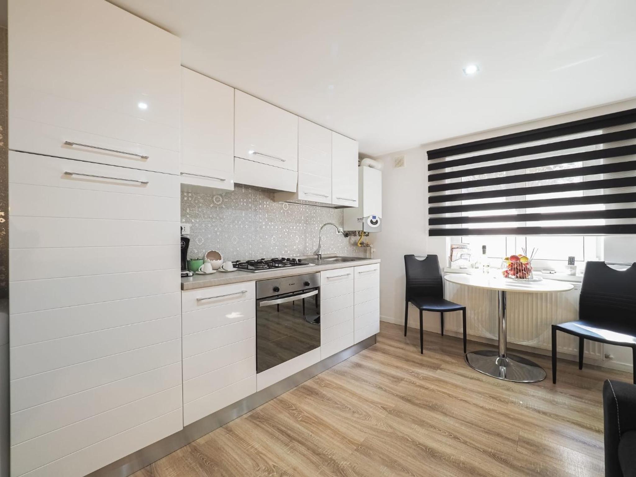 One-Bedroom Apartment - Photo 27