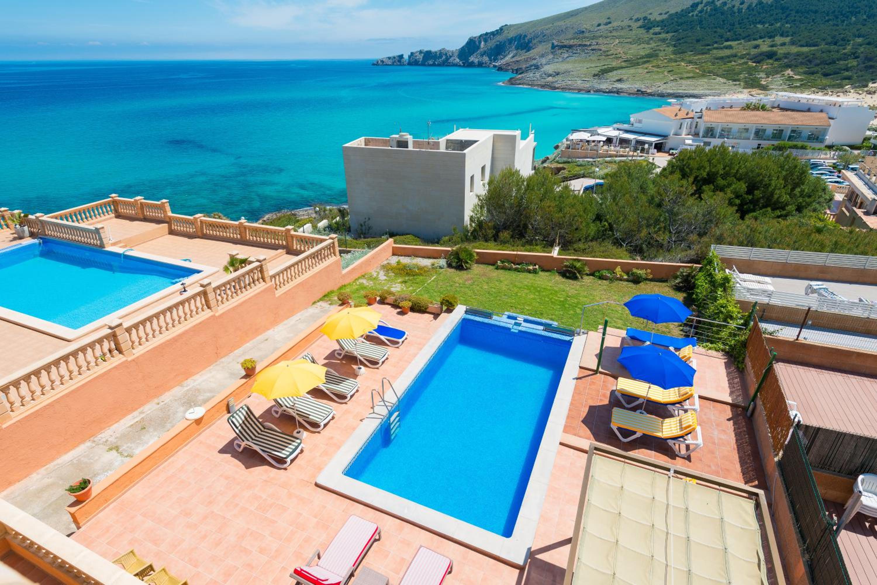 Villa - Beach Front photo 2