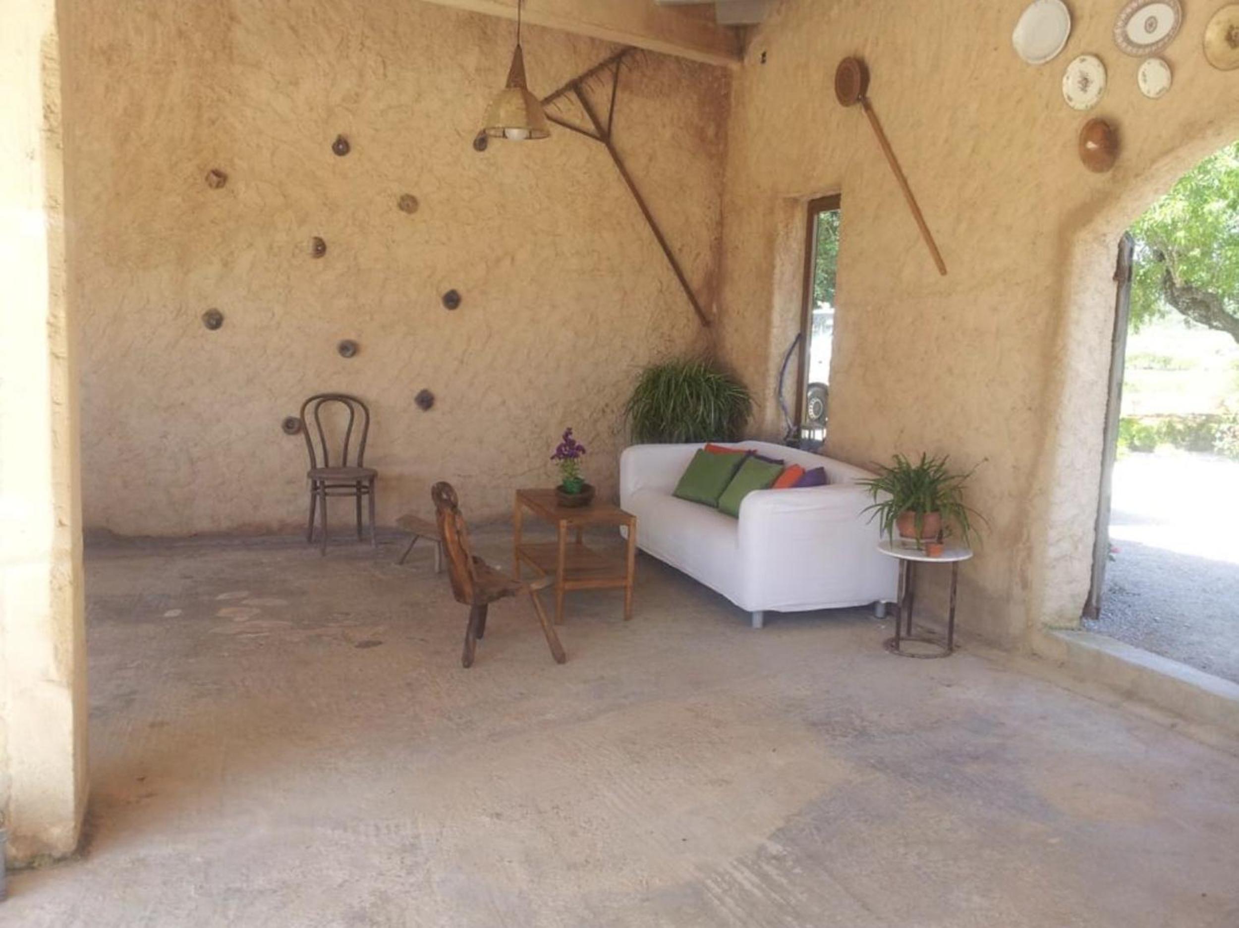 Three-Bedroom House - Photo 11