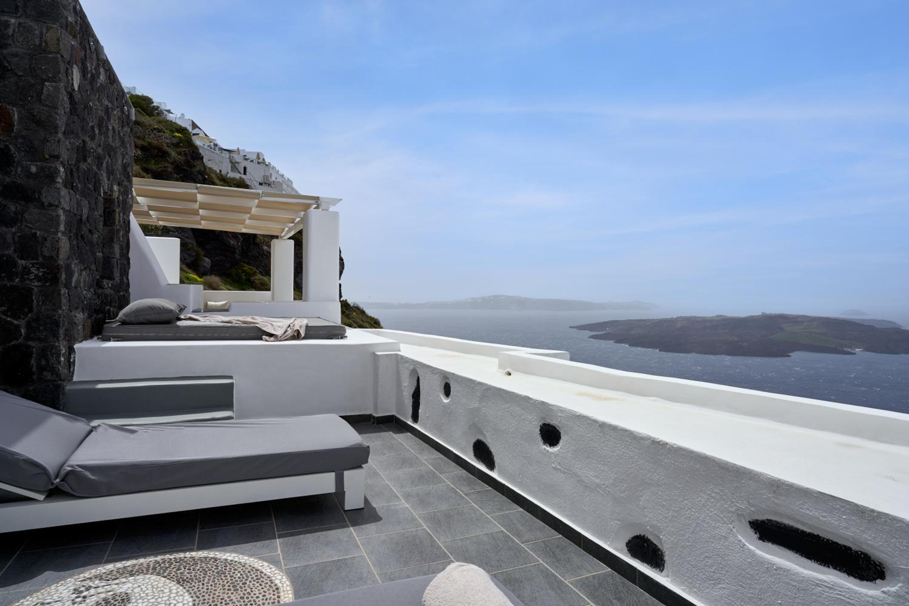 Suite with Hot Tub - Photo 23