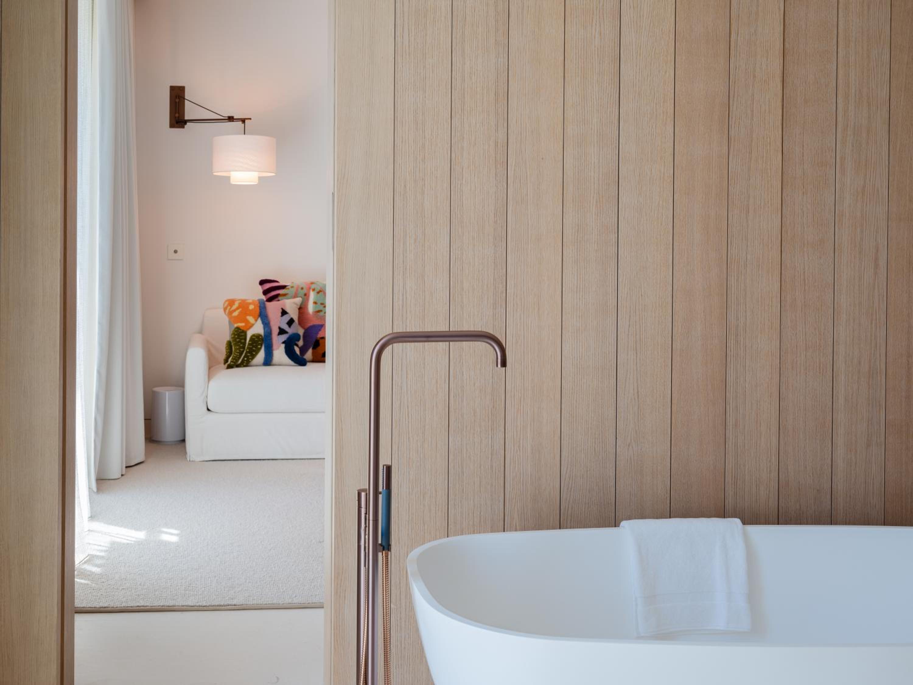 Plaza Suite