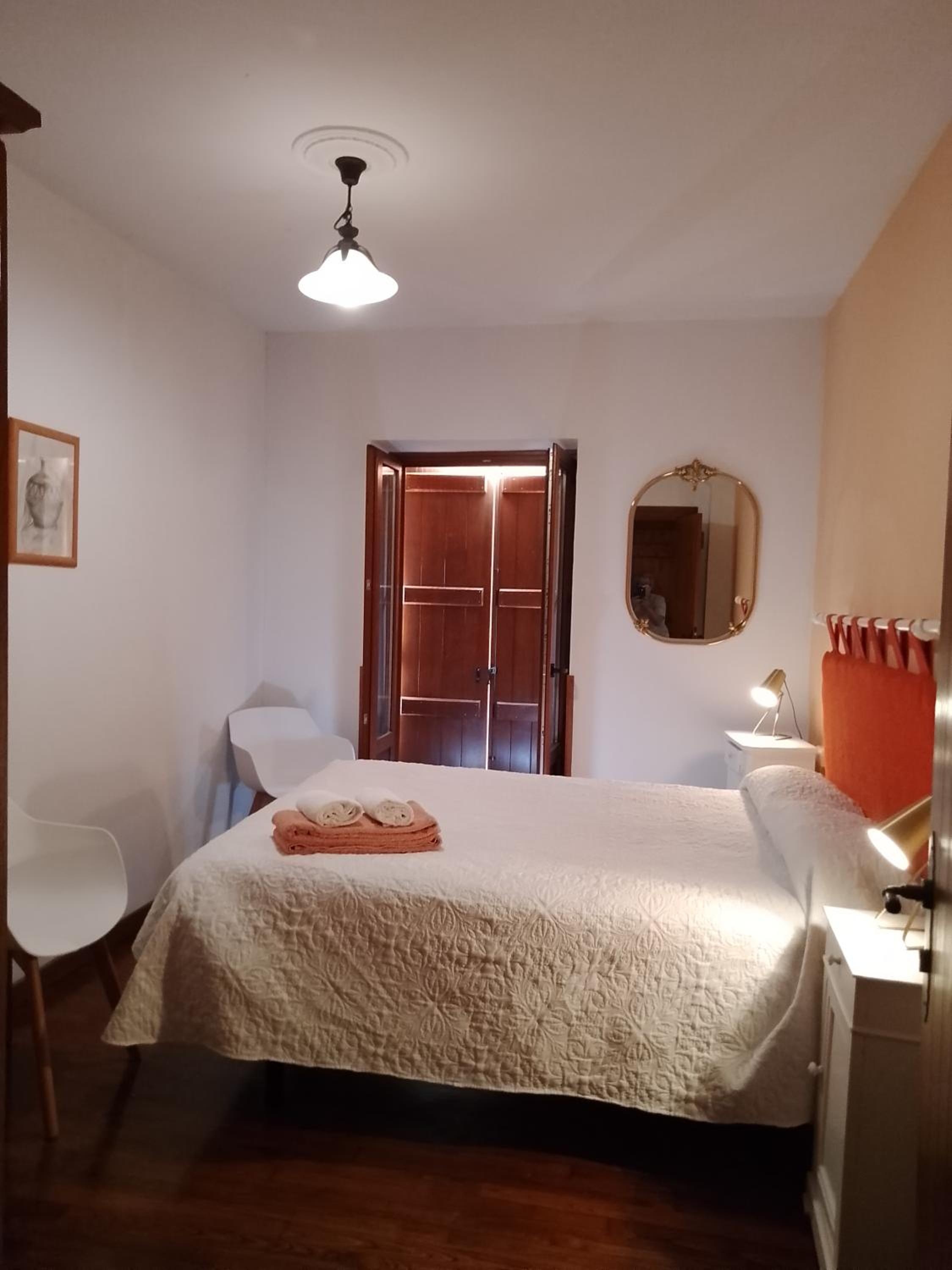 Casa de cuatro habitaciones