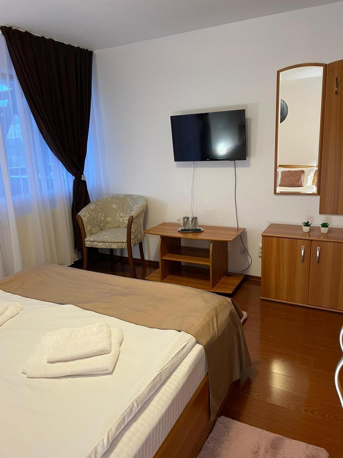 King Room with Balcony photo 2