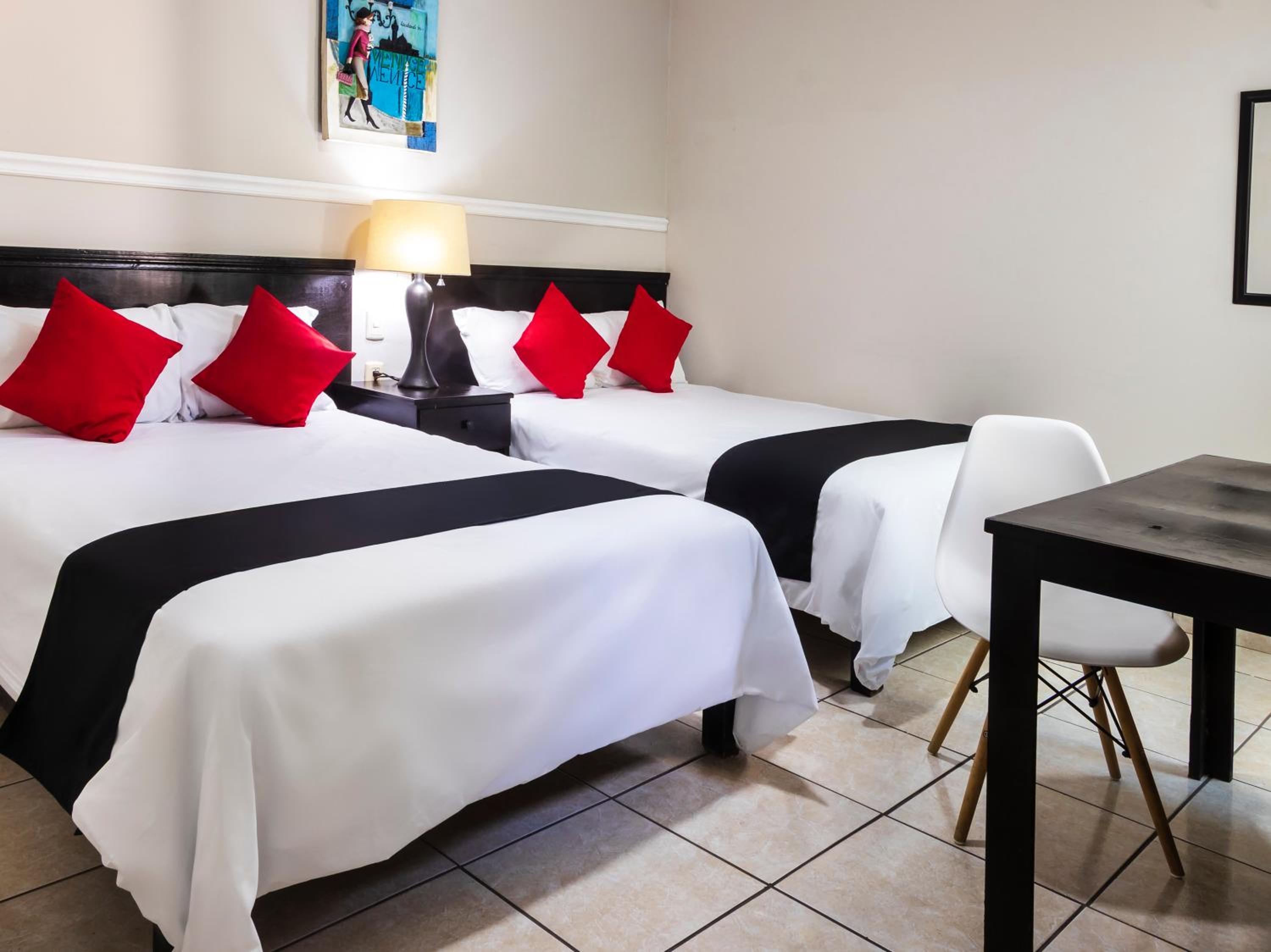Family Suite - Photo 5