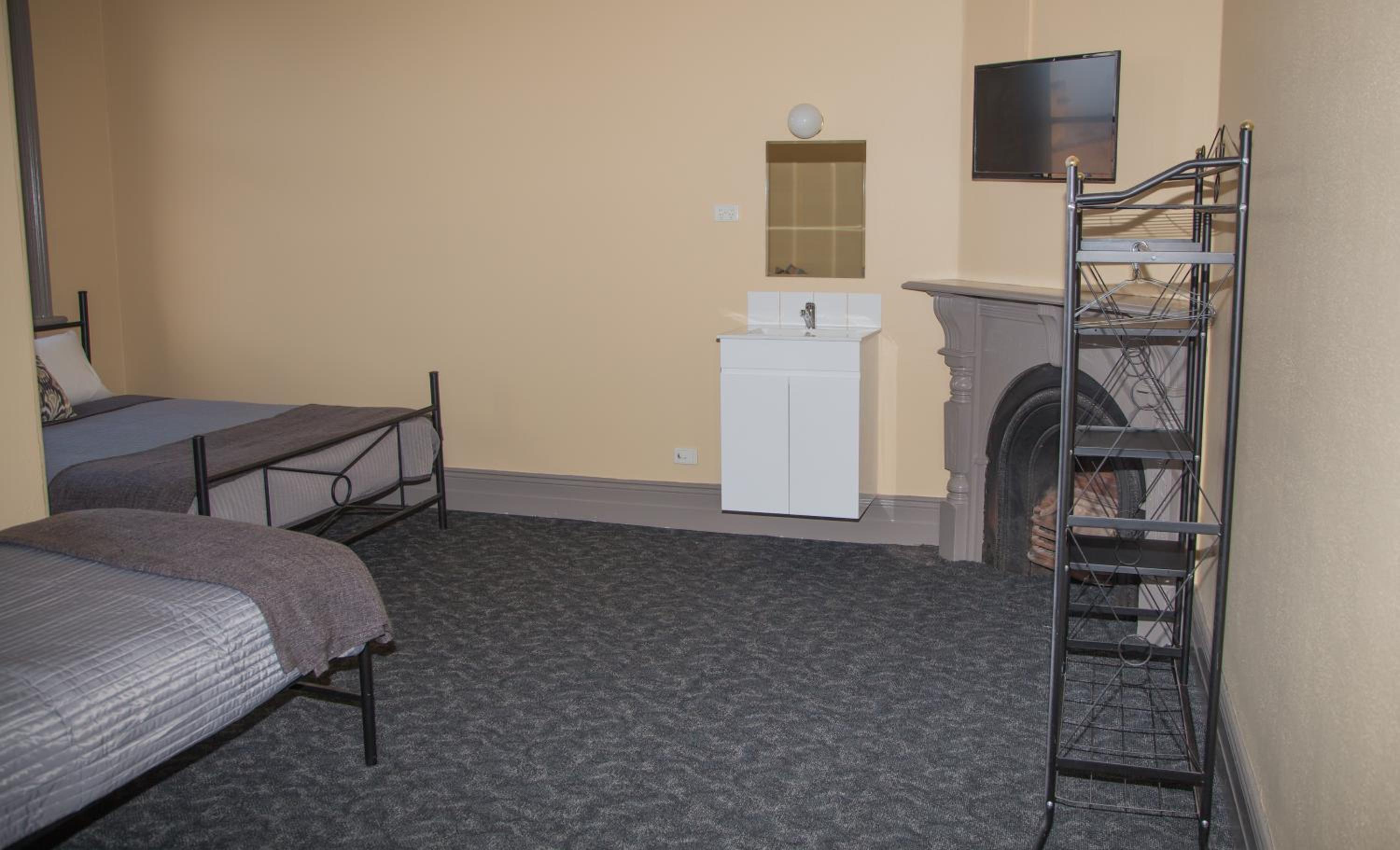 Twin Room - Shared Bathroom