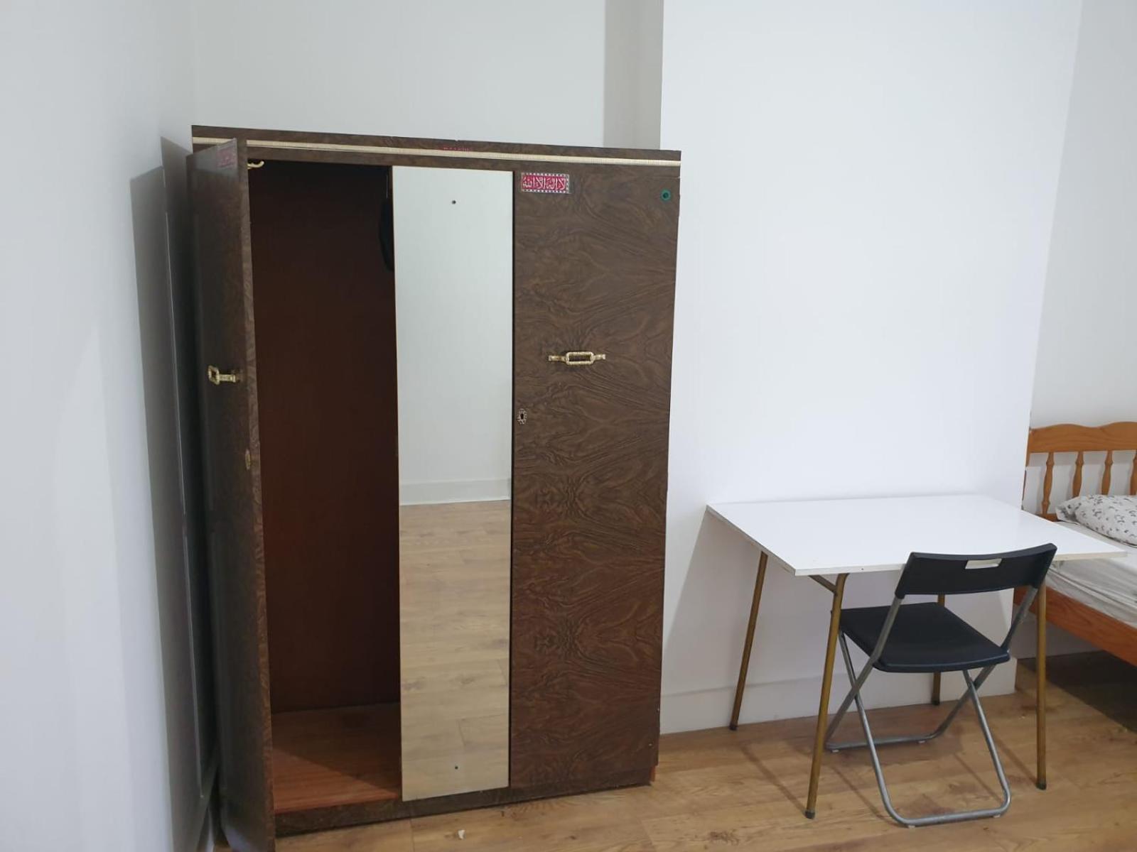 Single Room photo 2