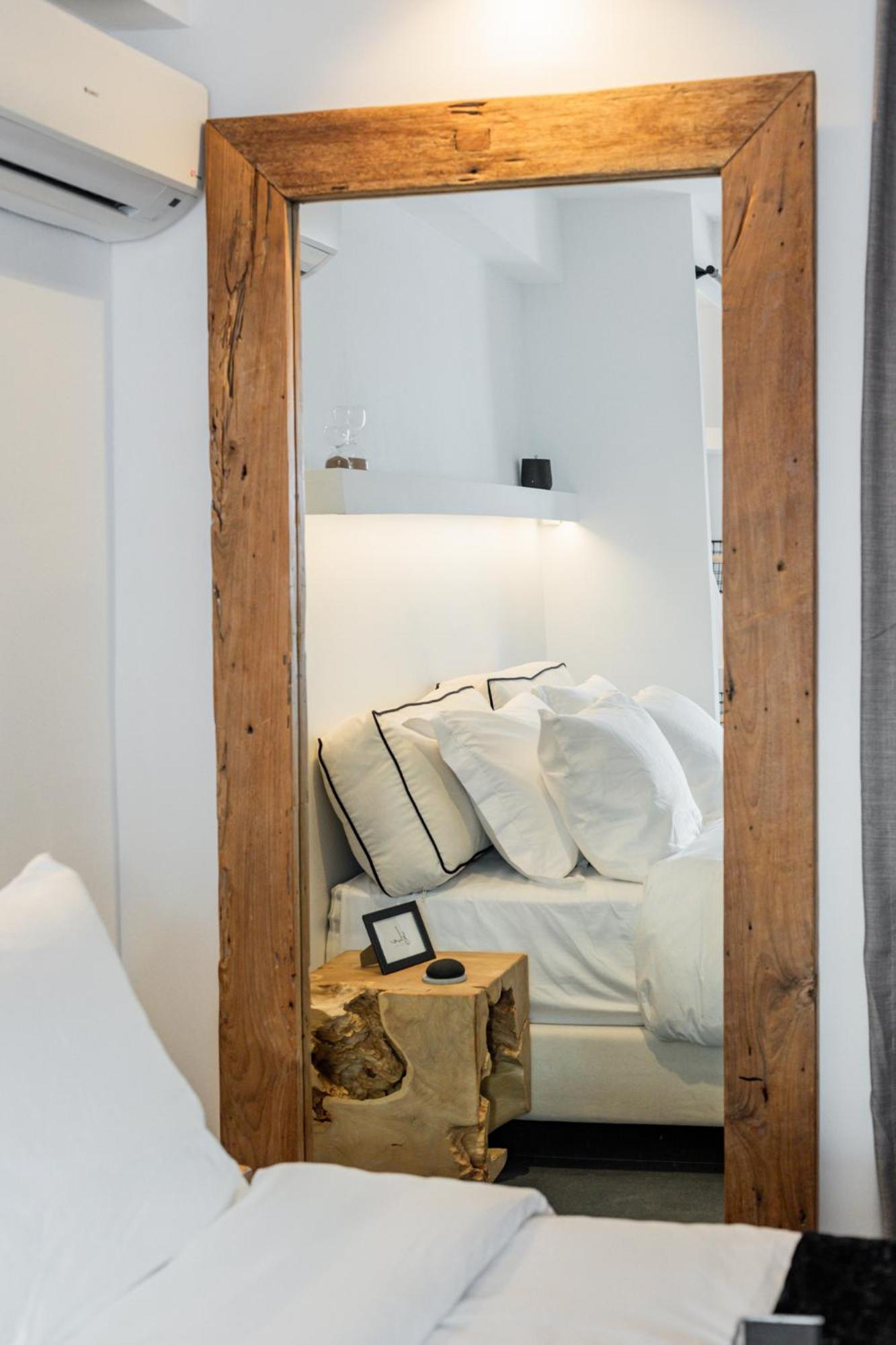 Double Room with Balcony - Photo 25
