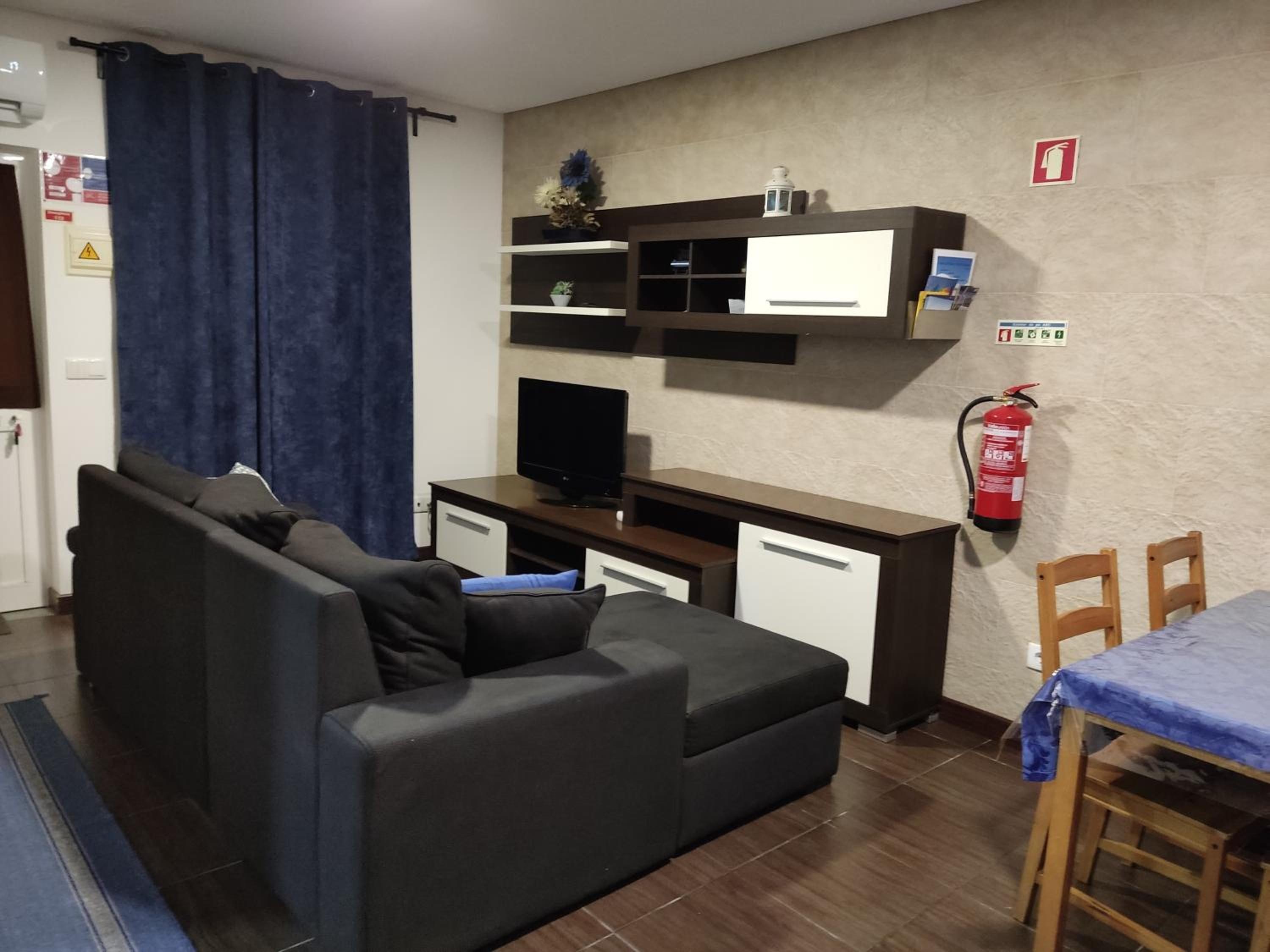 Two-Bedroom House - Photo 1