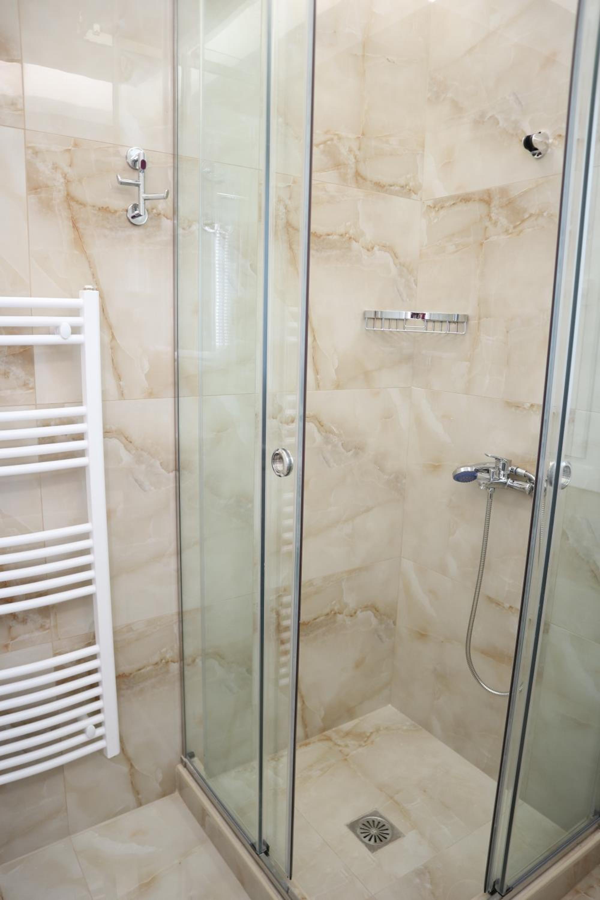 Superior Apartment - Photo 11