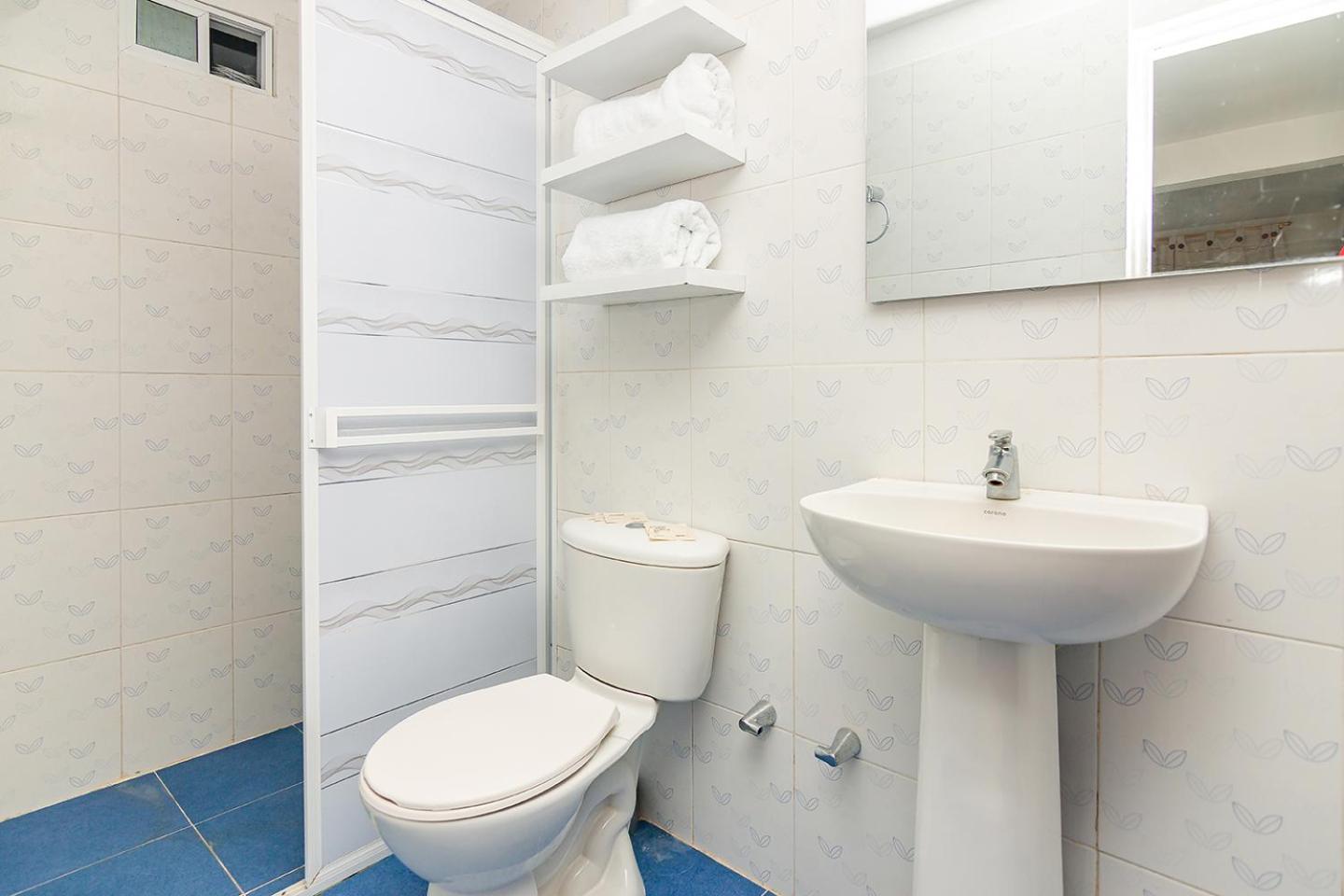 Standard Triple Room photo 2