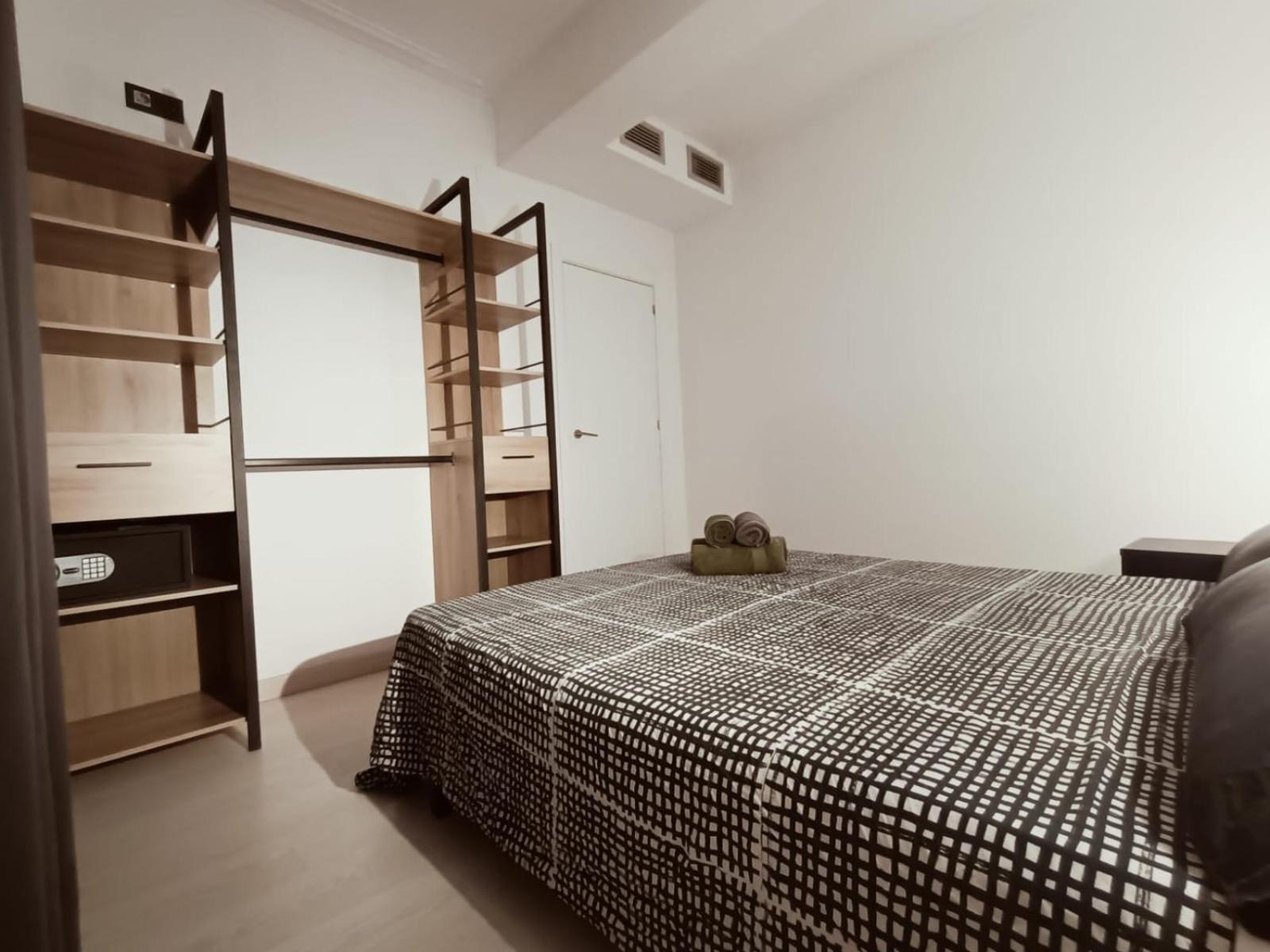Three-Bedroom Apartment photo 3