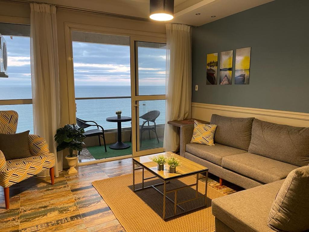 Apartment with Sea View - Photo 31