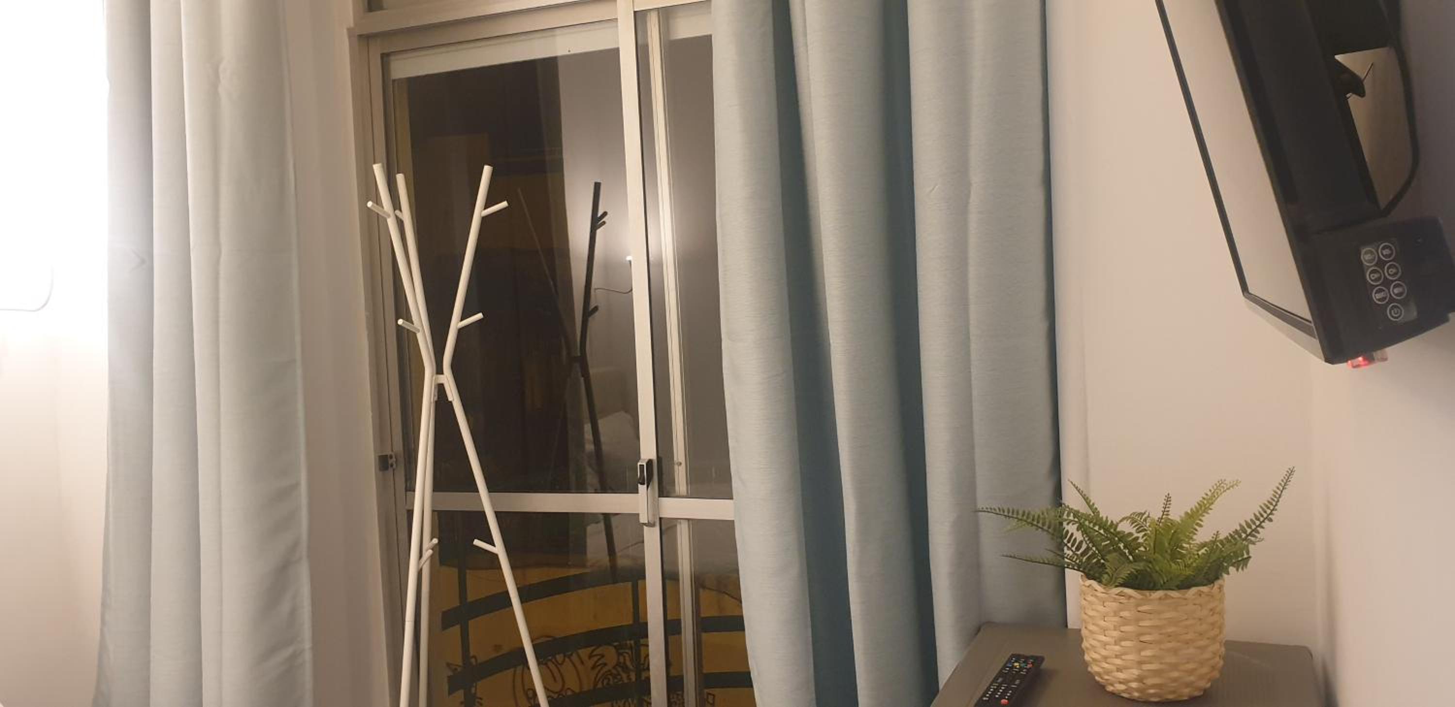 Single Room with Balcony photo 3