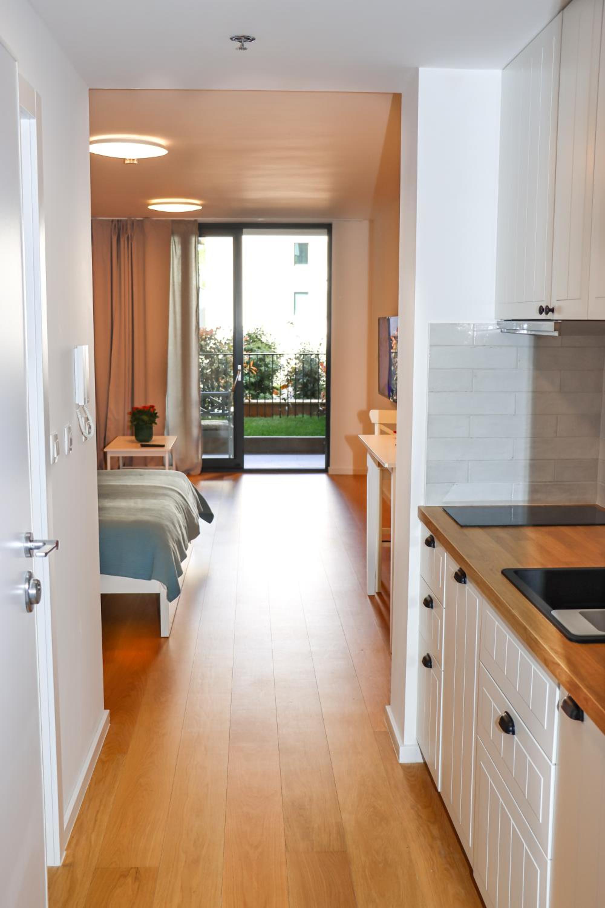 Studio with Terrace