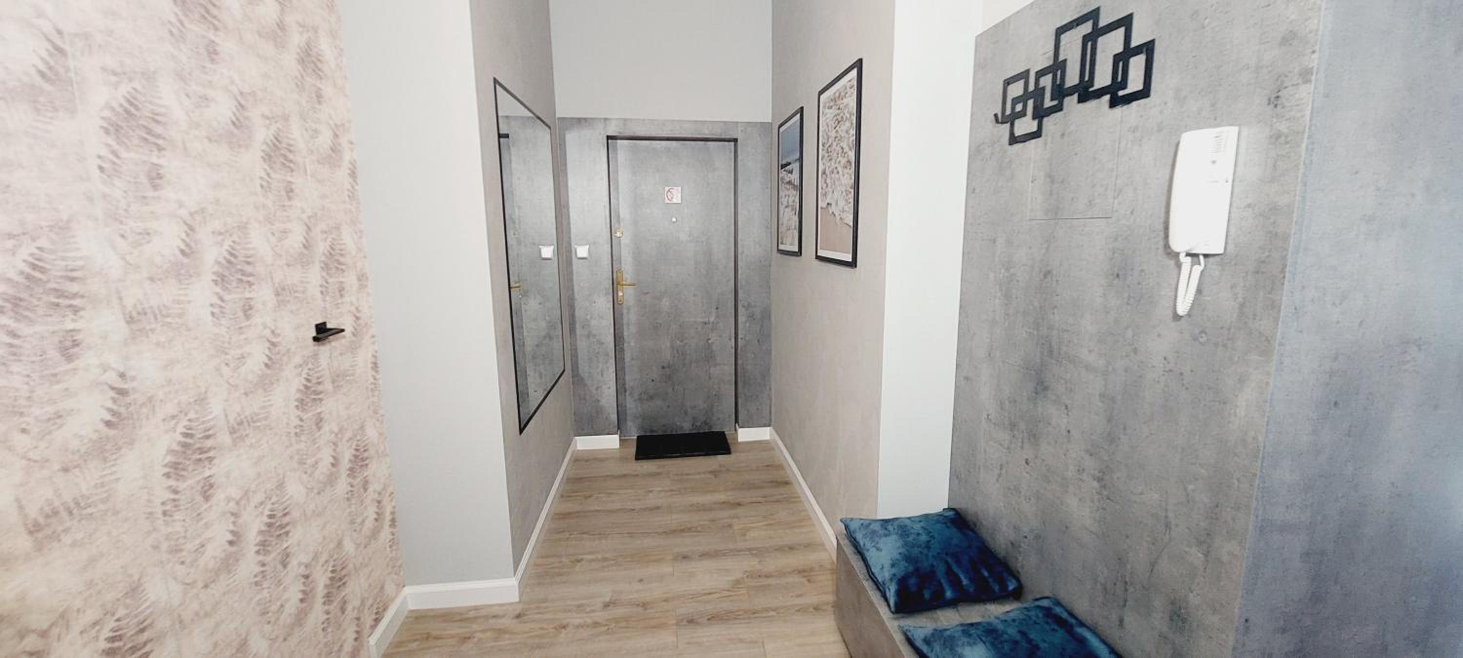 Two-Bedroom Apartment - Photo 27