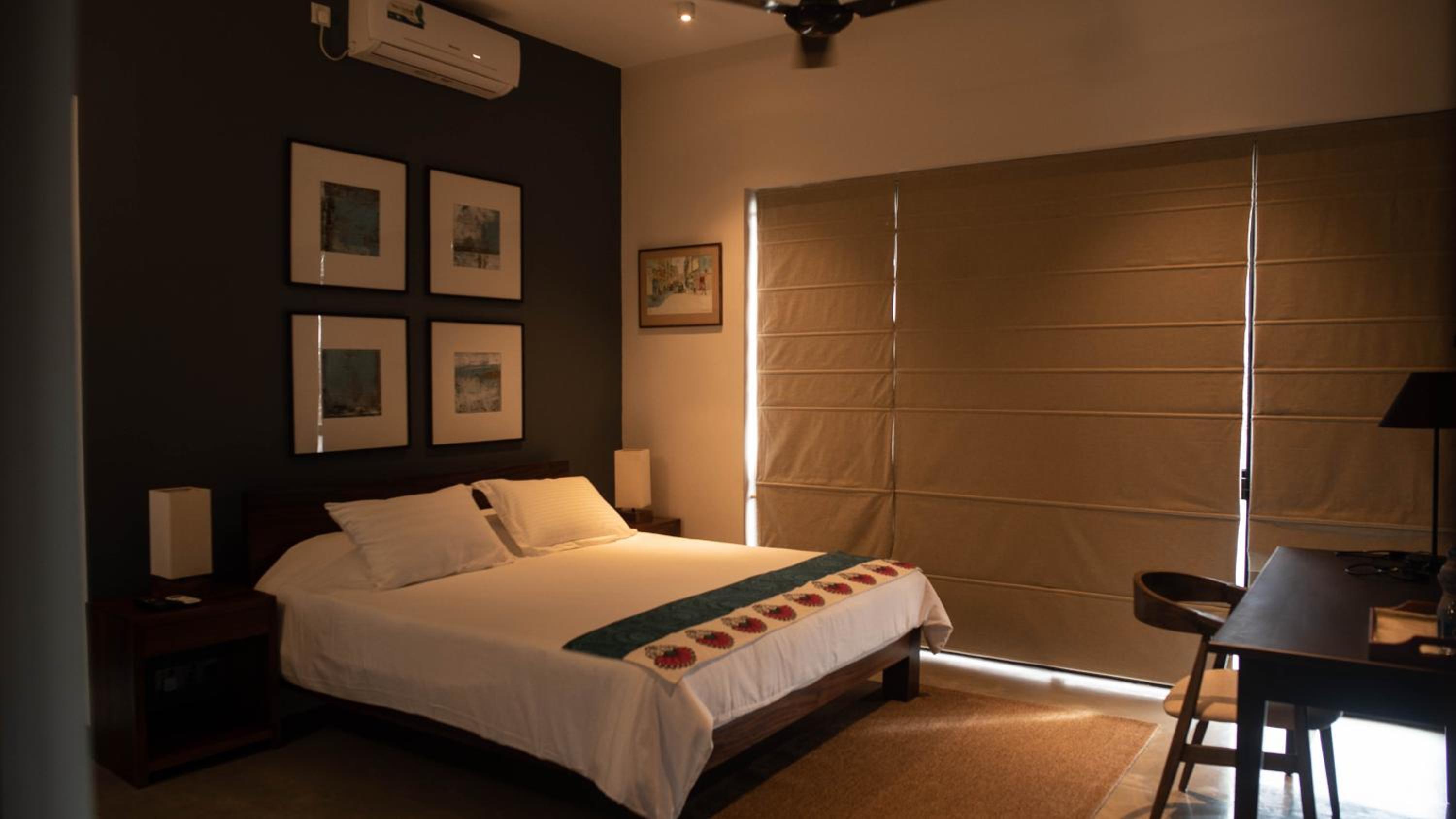 Superior Deluxe Double or Twin Room  photo 3