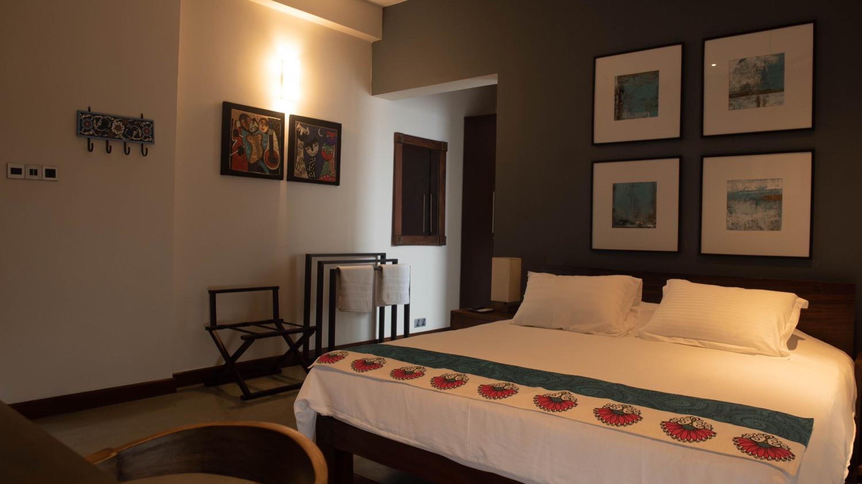 Superior Deluxe Double or Twin Room  photo 2