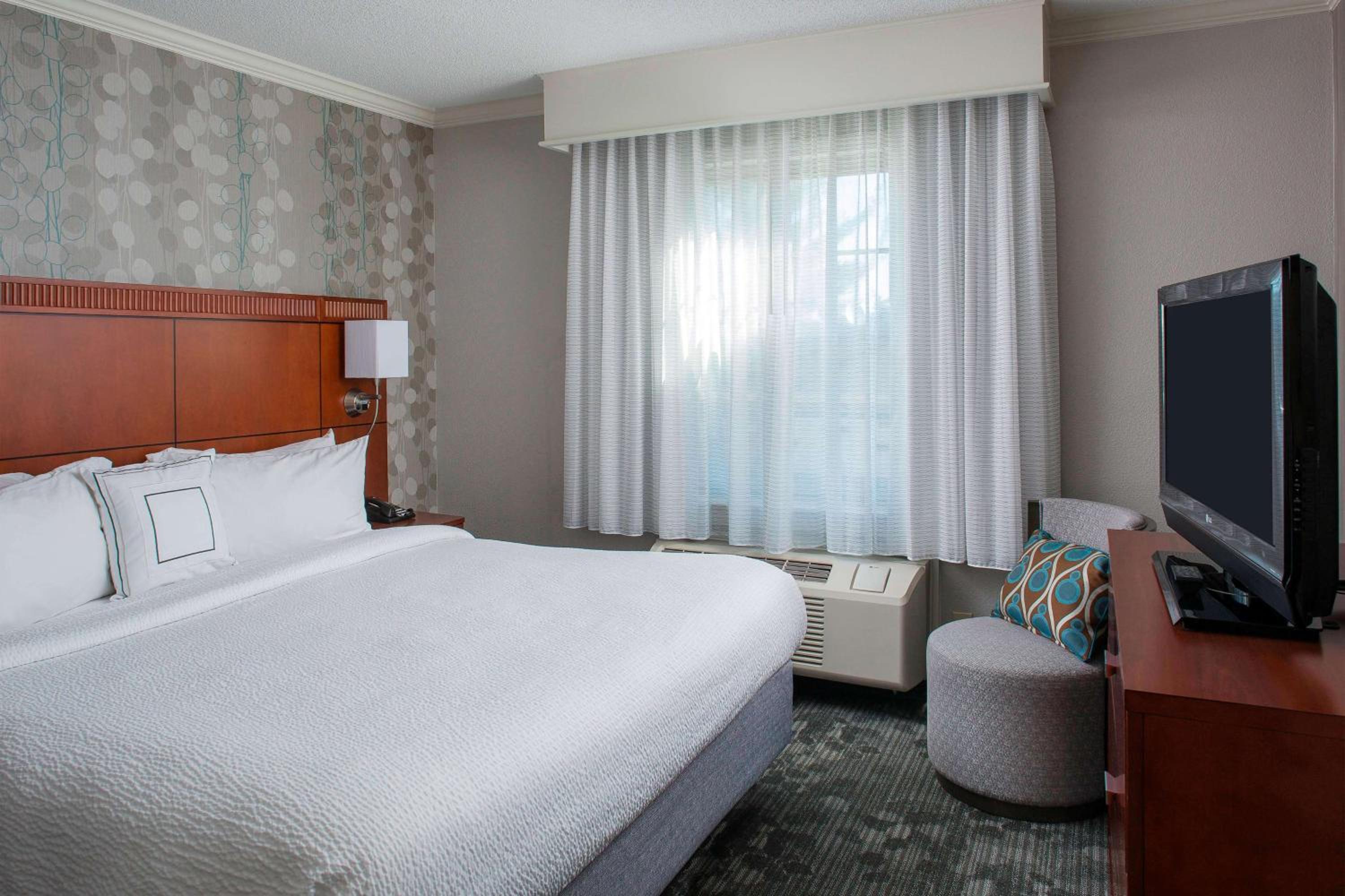 Queen Room - Photo 5