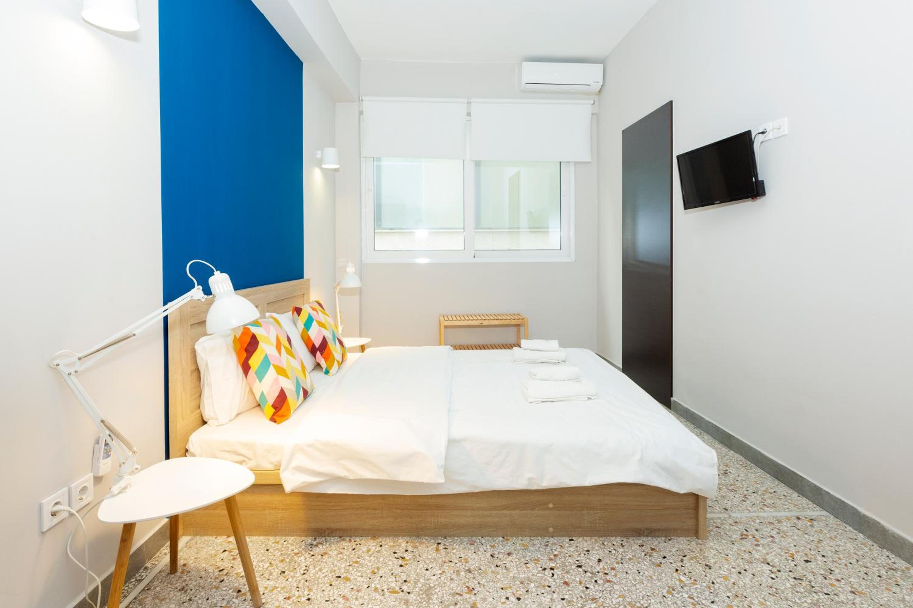 Superior One-Bedroom Apartment photo 2