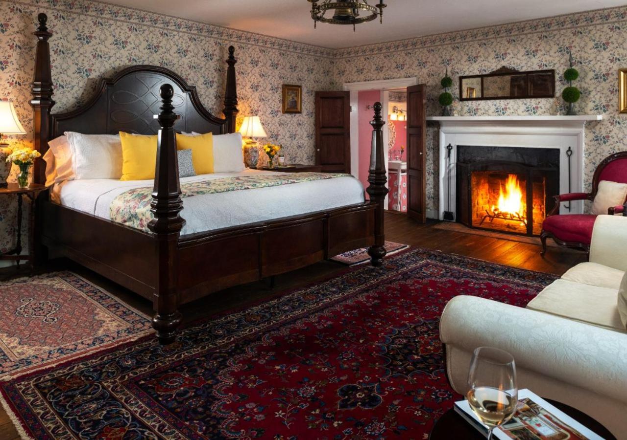 King Suite with Balcony