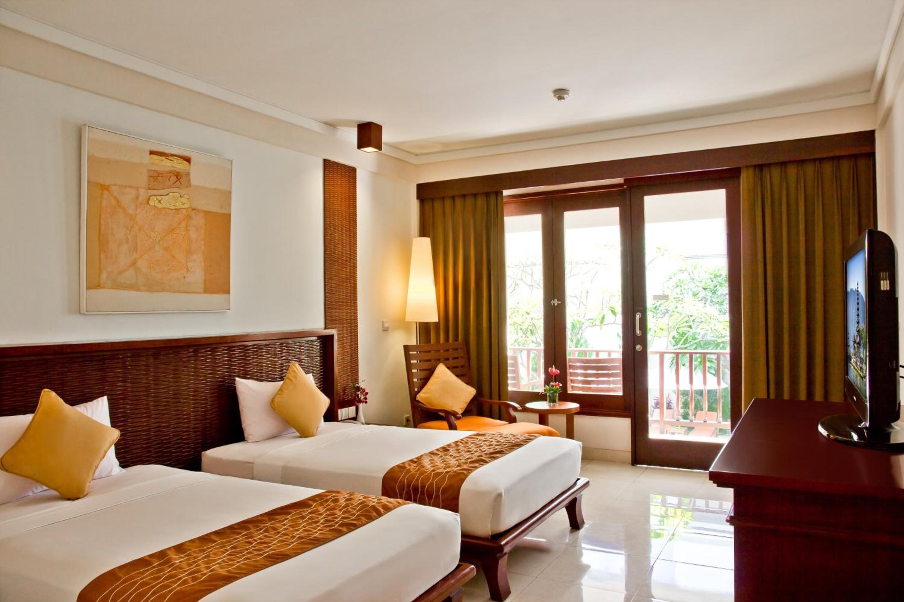 Deluxe Double or Twin Room - Photo 6