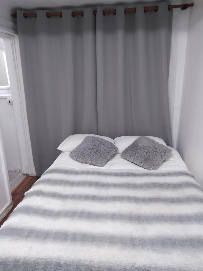 Double Room with Private Bathroom photo 1