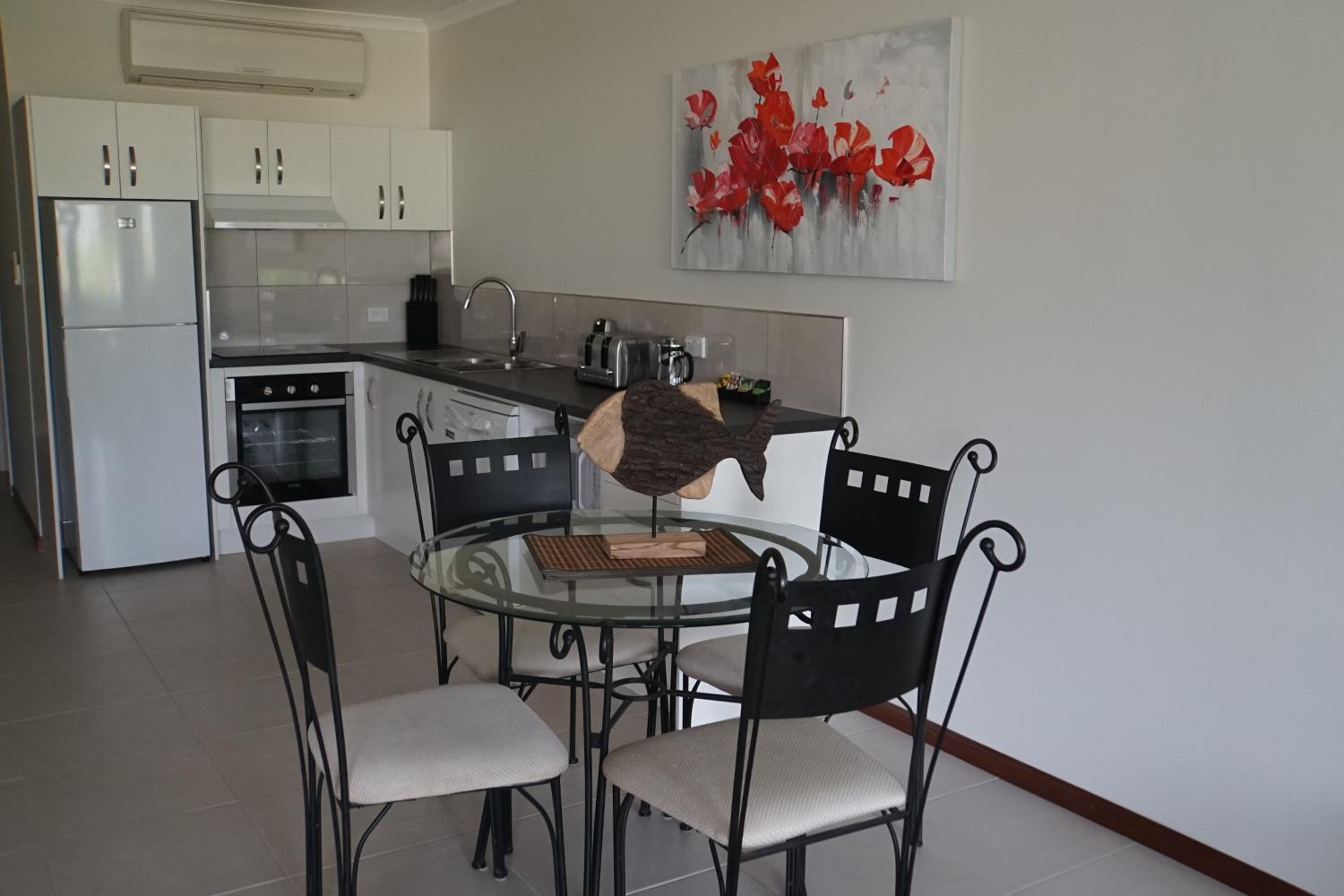 Two-Bedroom Apartment with Ocean View - 4 pax - Photo 18