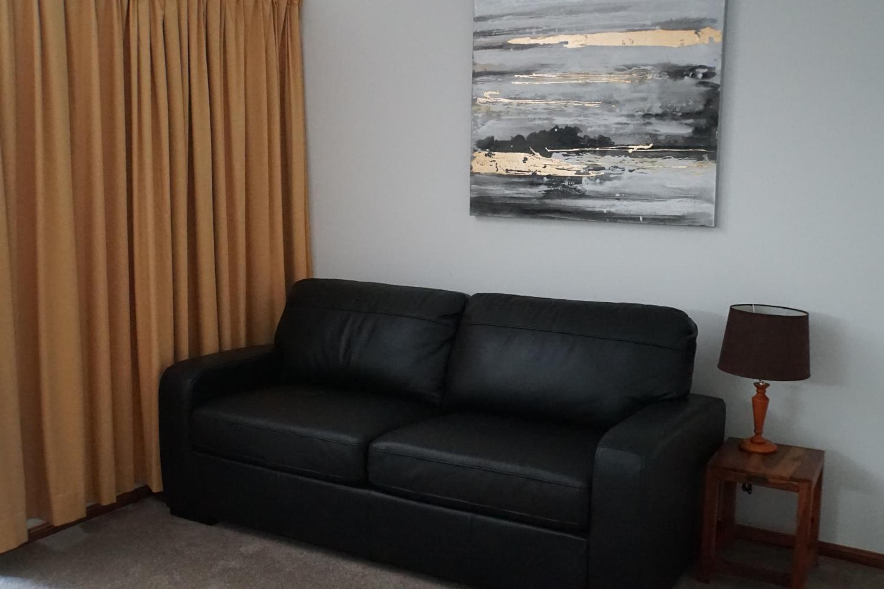 One-Bedroom Apartment with Ocean View - Photo 18